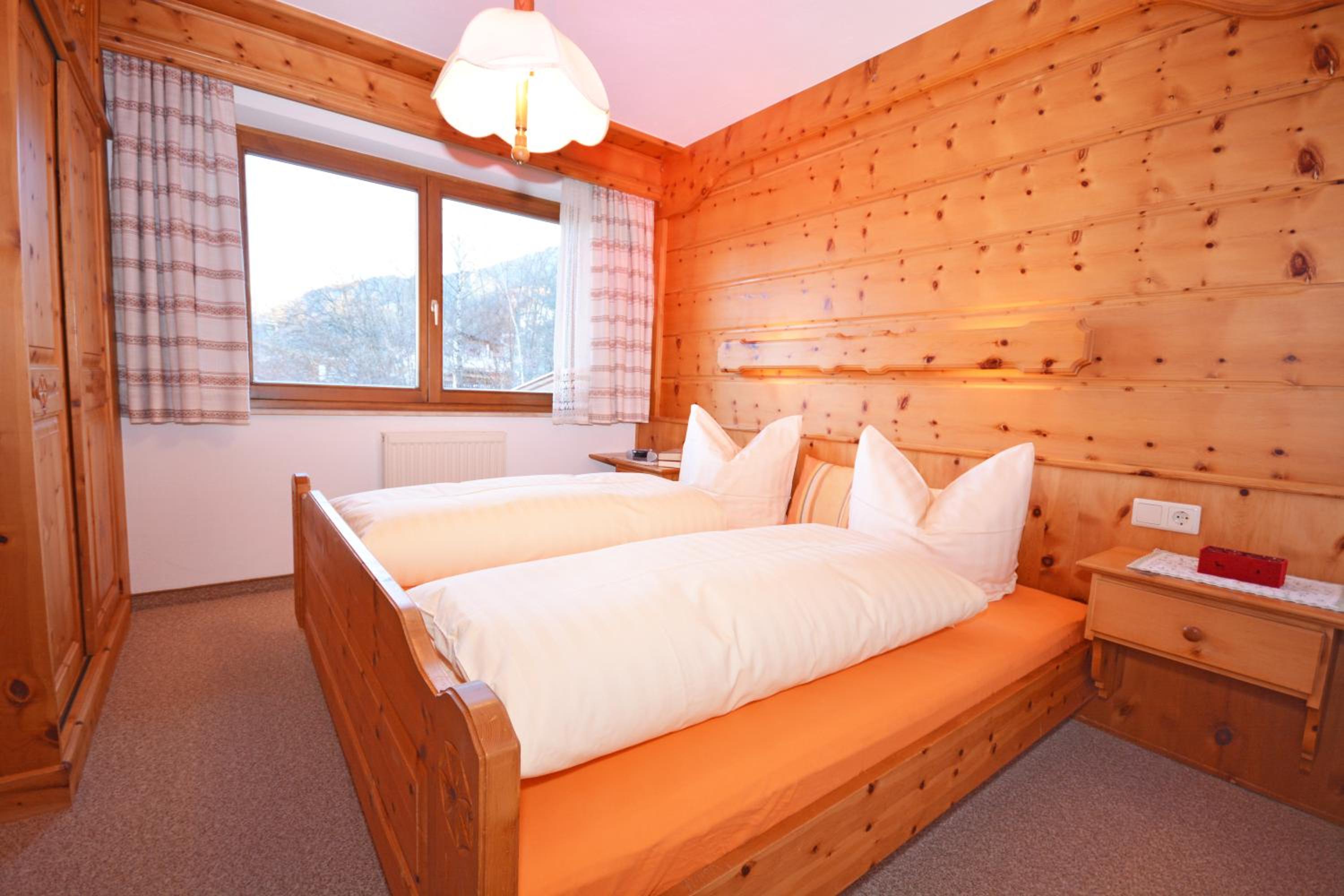 Apartment Edelweiss with Balcony (4 adults) photo 2