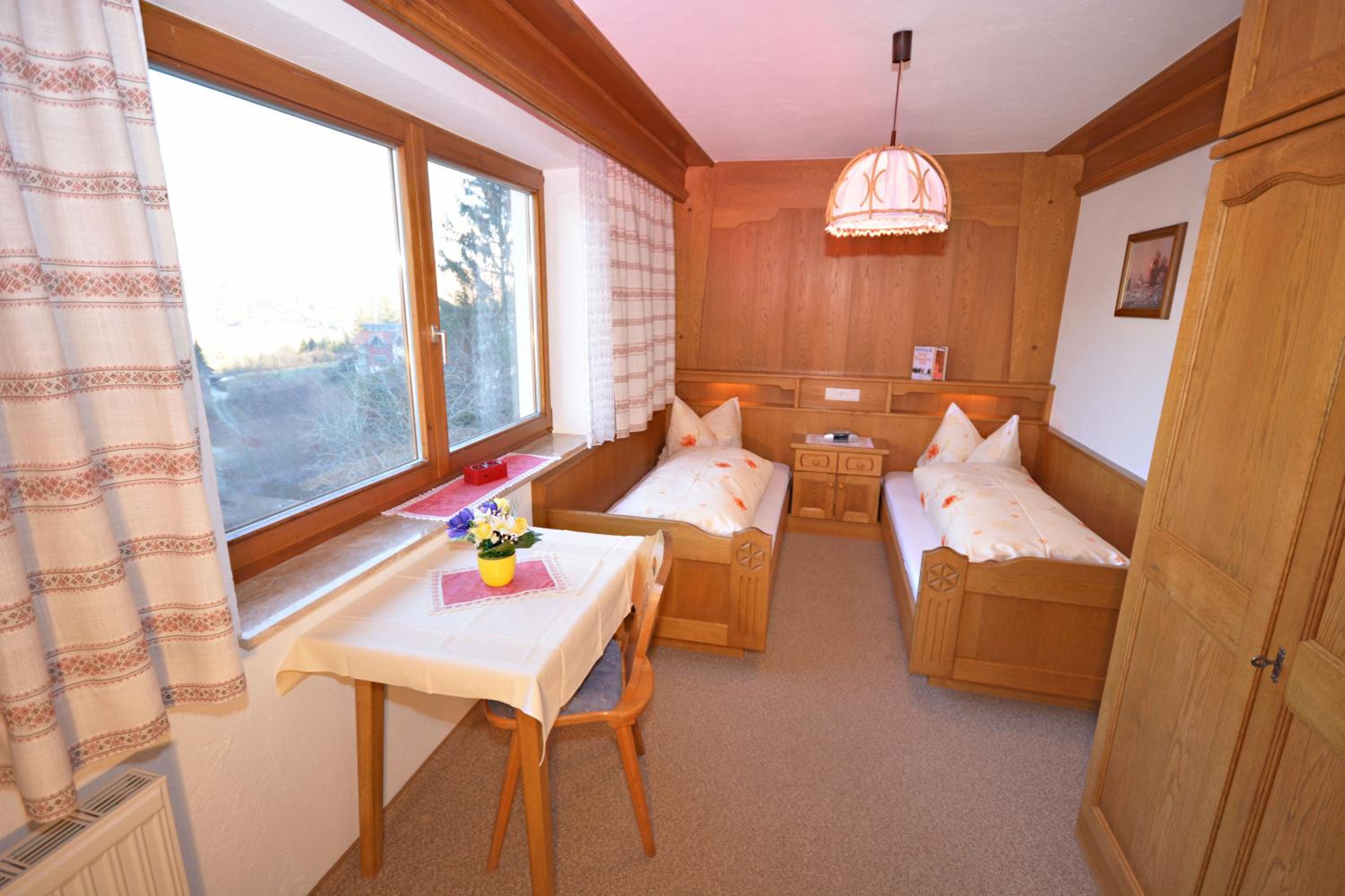 Apartment Edelweiss with Balcony (4 adults) photo 1