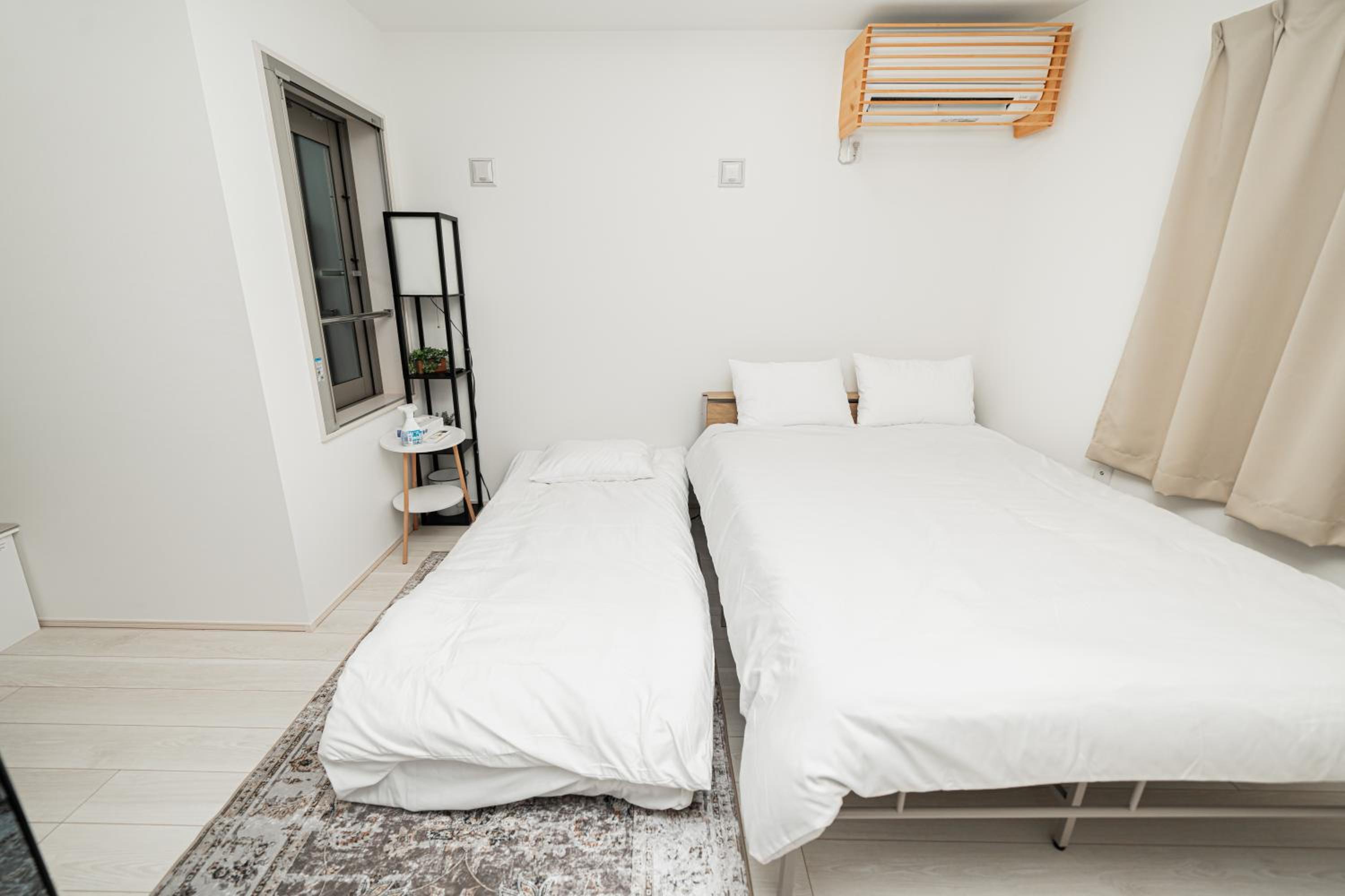 Triple Room with Bathroom photo 2