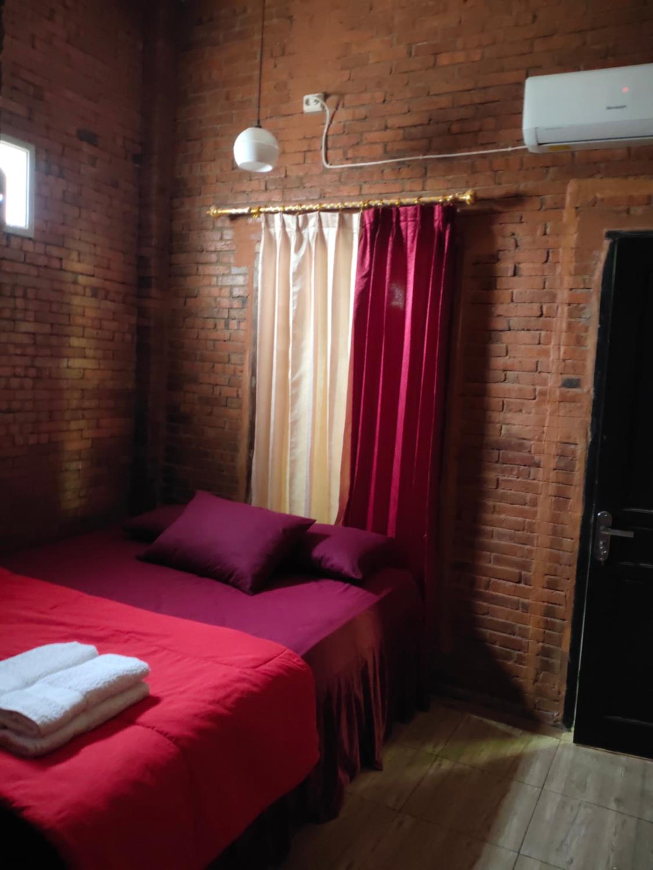 Queen Room - Photo 2