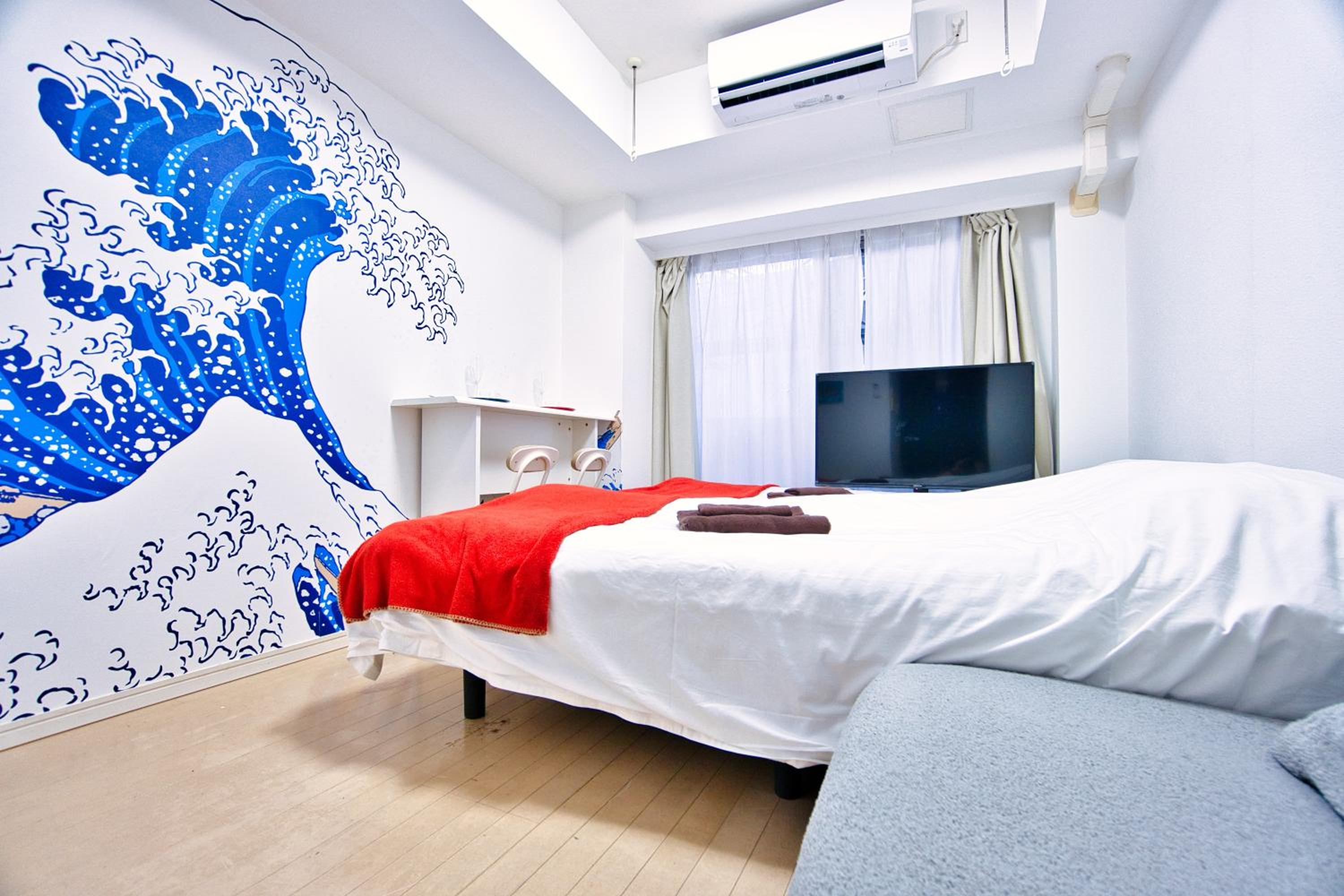 Studio Apartment photo 1