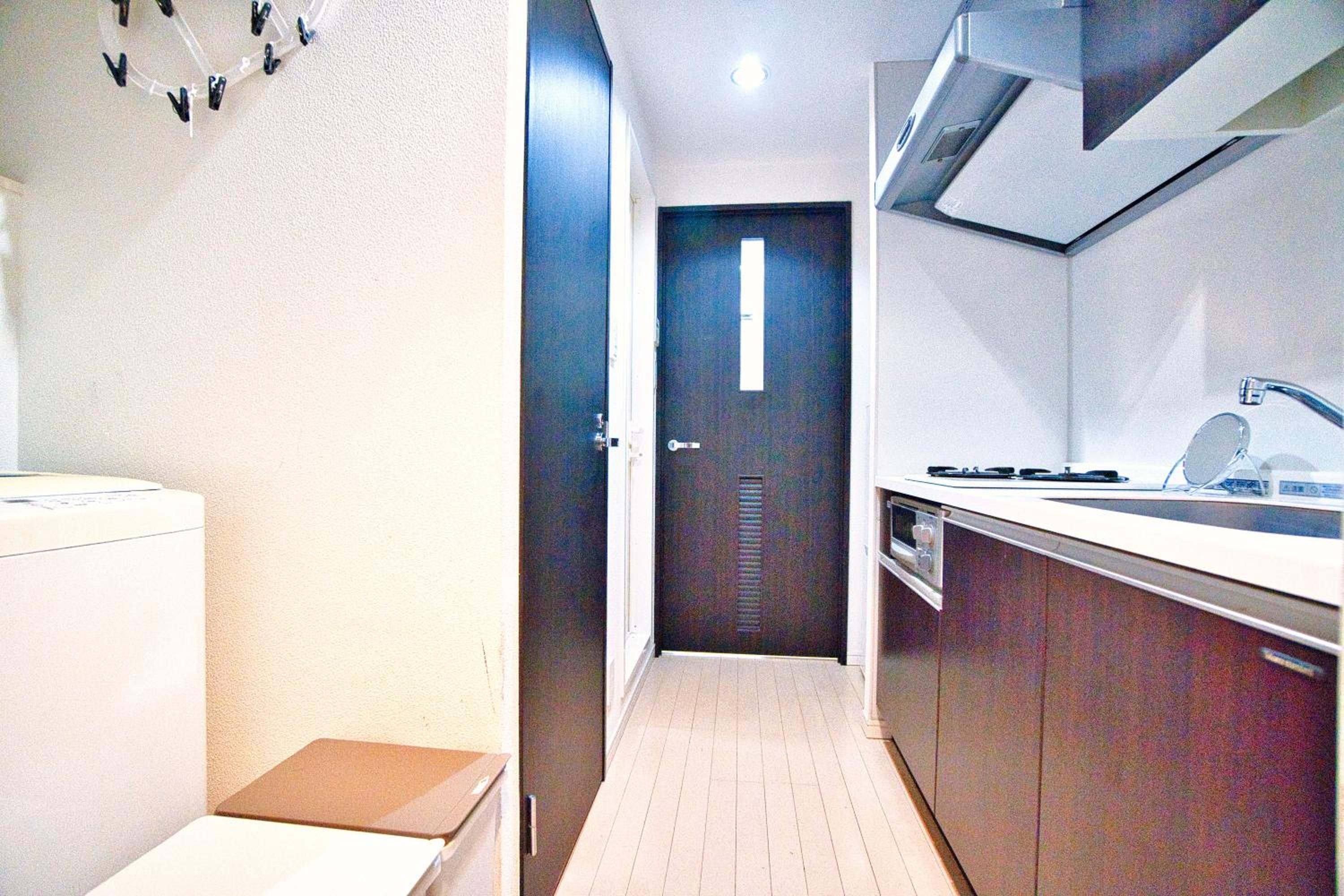 Studio Apartment photo 3