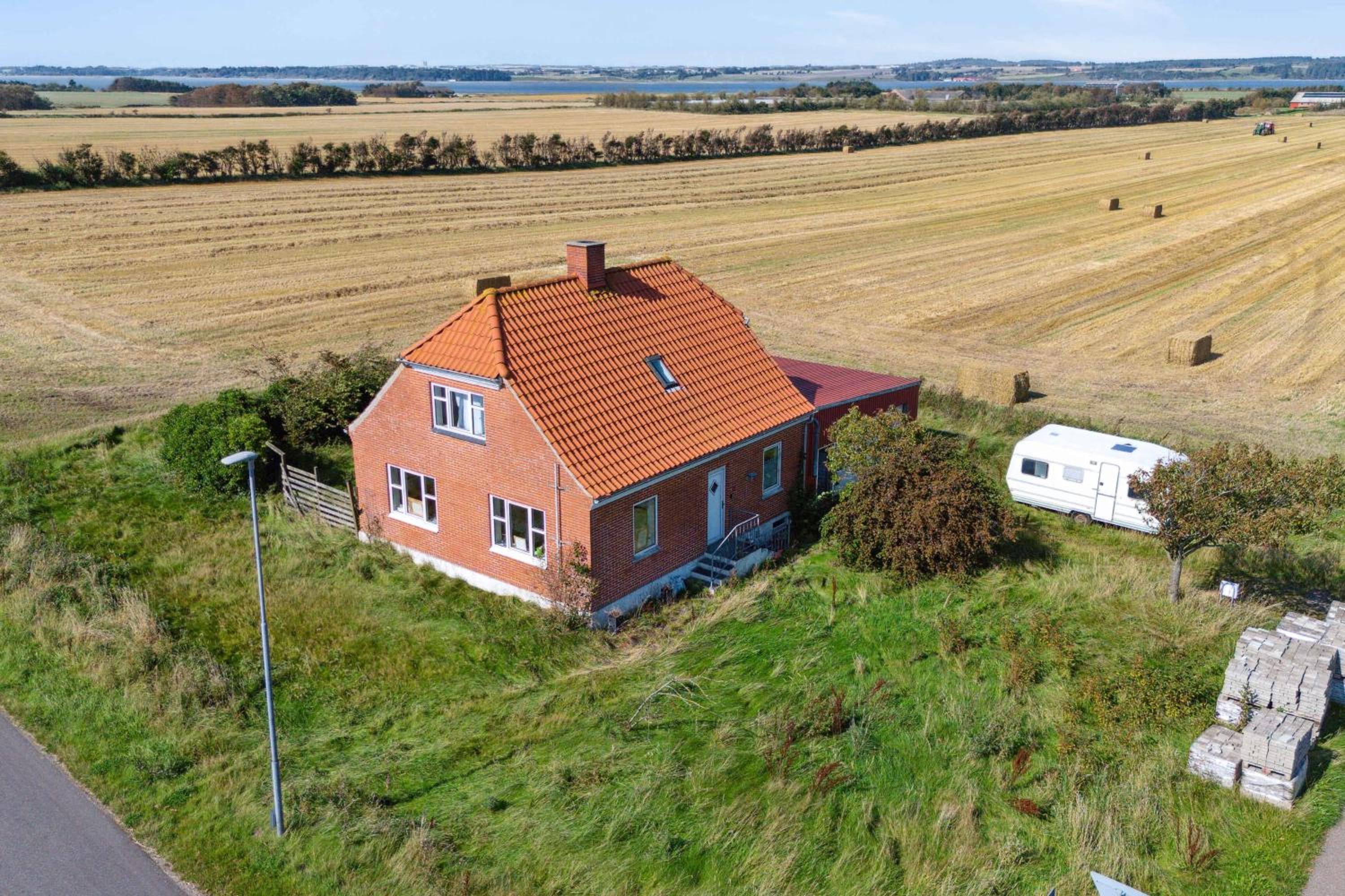 Two-Bedroom Holiday Home photo 2