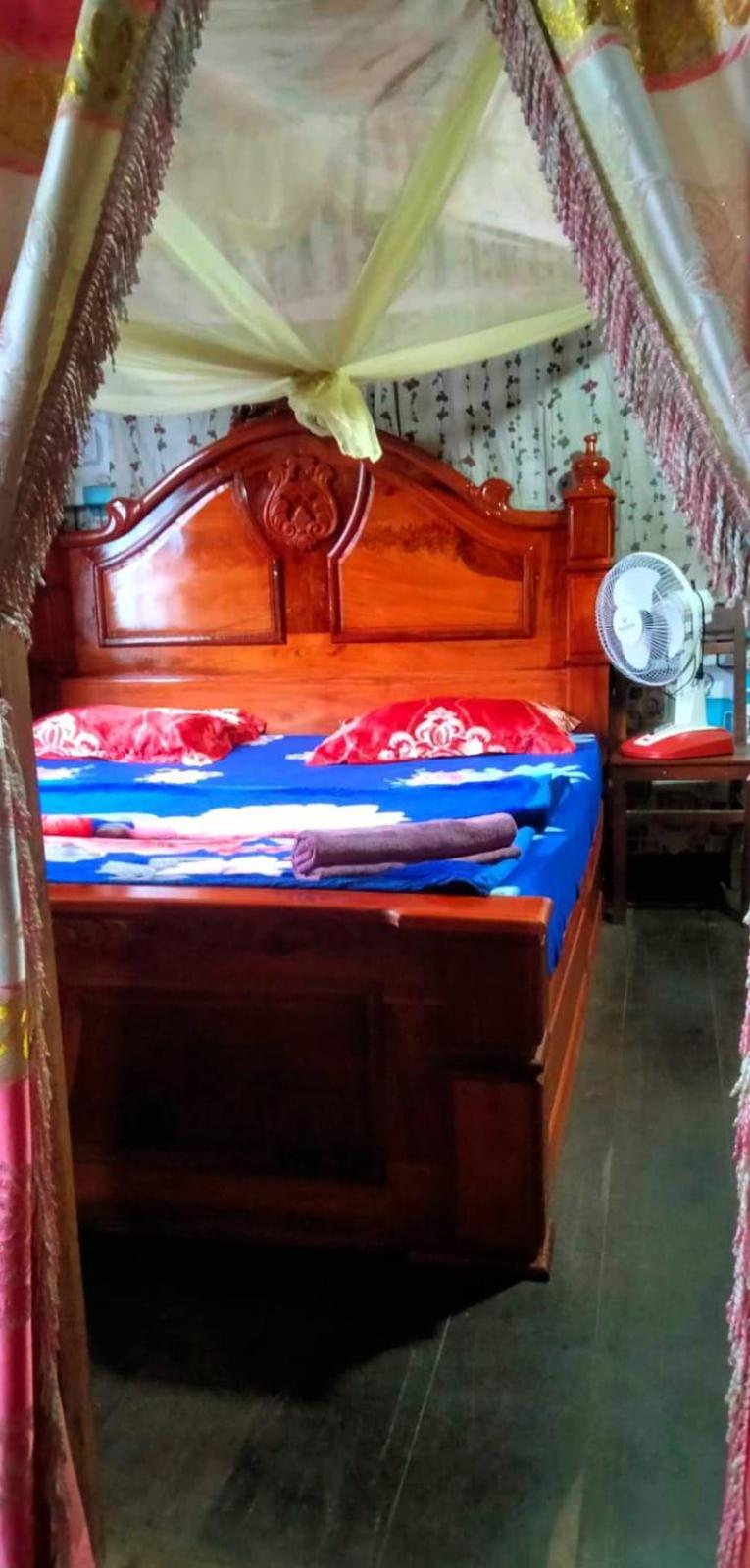 Economy Double Room photo 1
