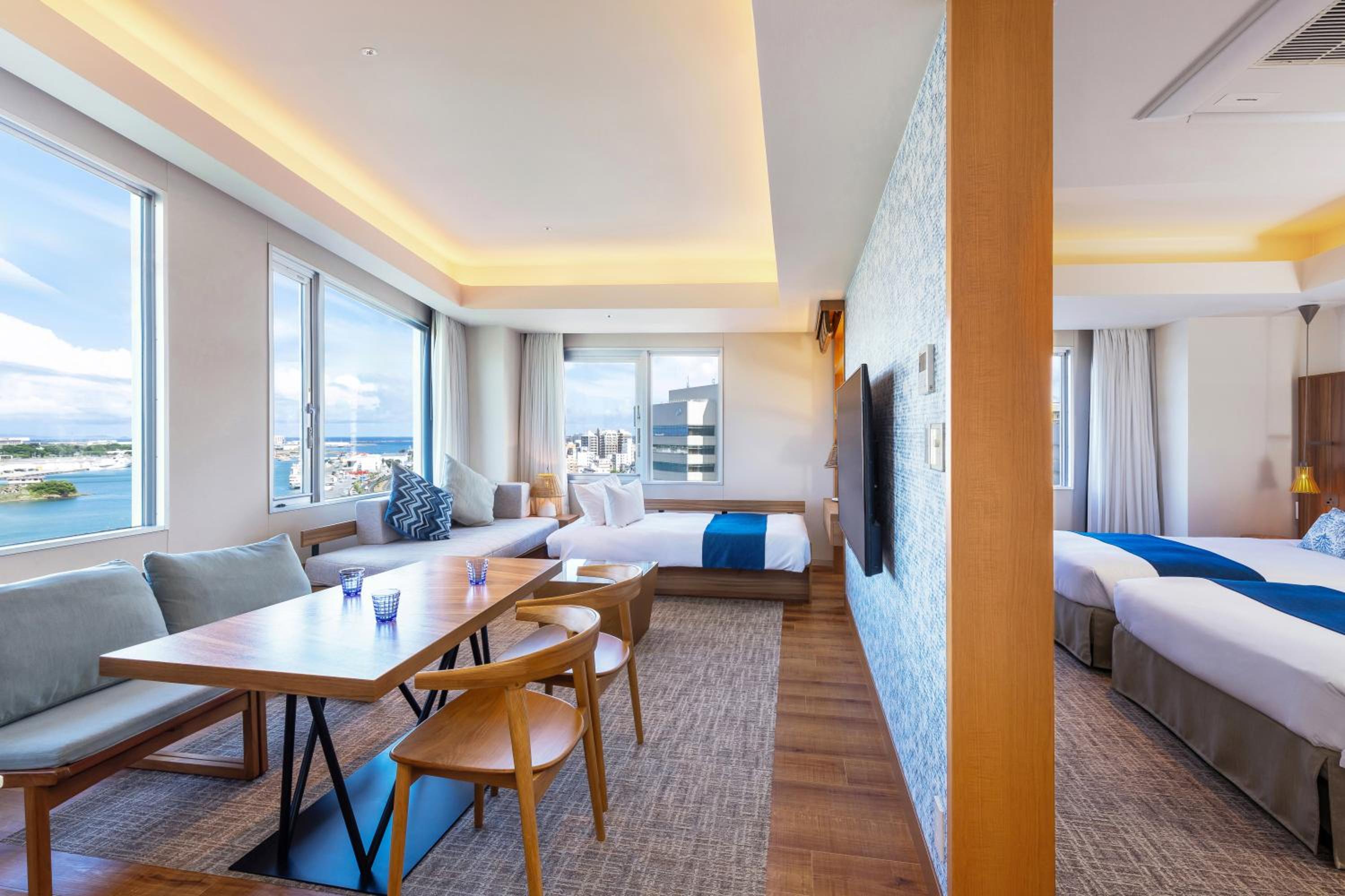 Premium Riverside Twin Room - Photo 18