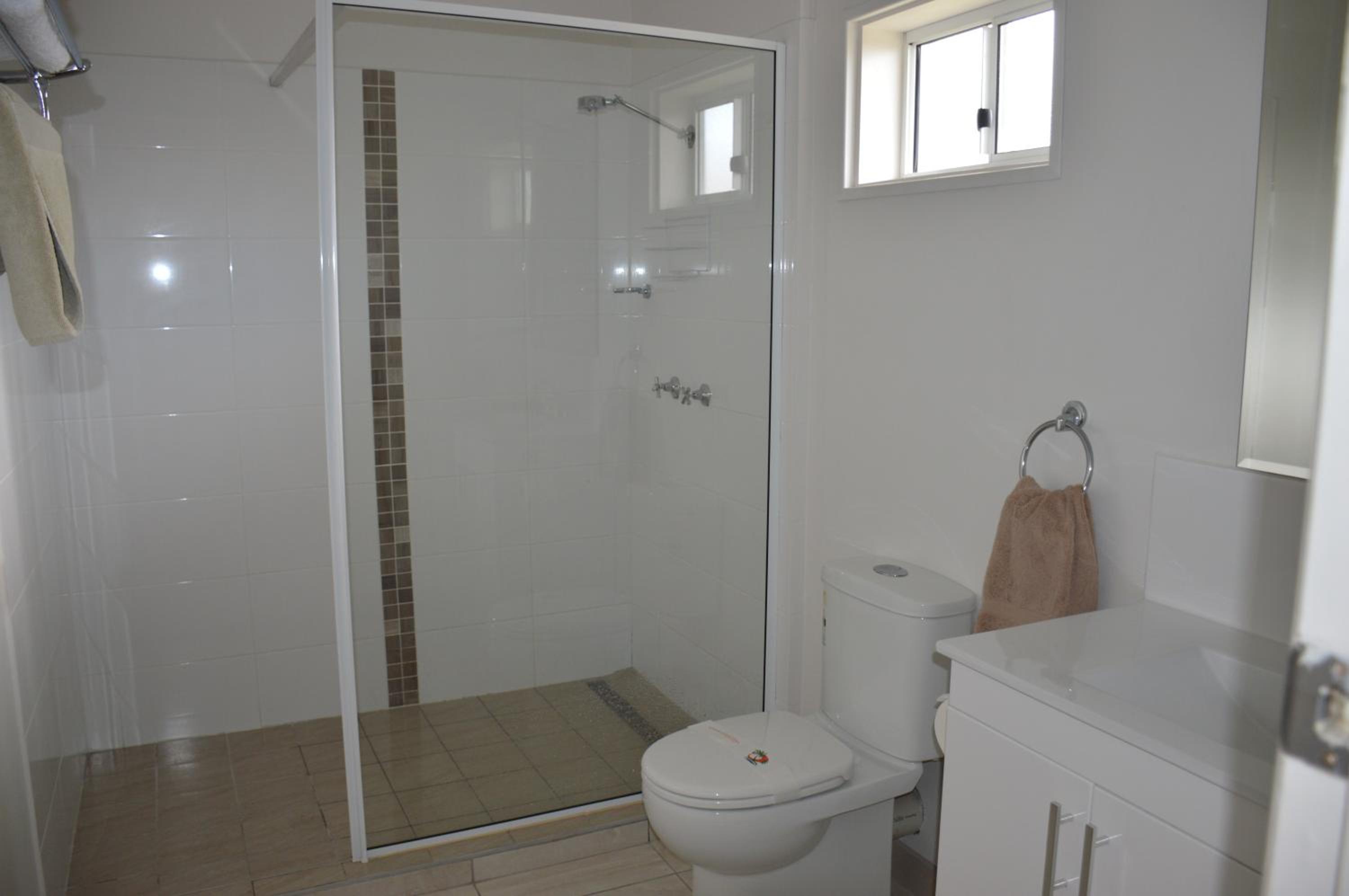 Large Double or Twin Room photo 3