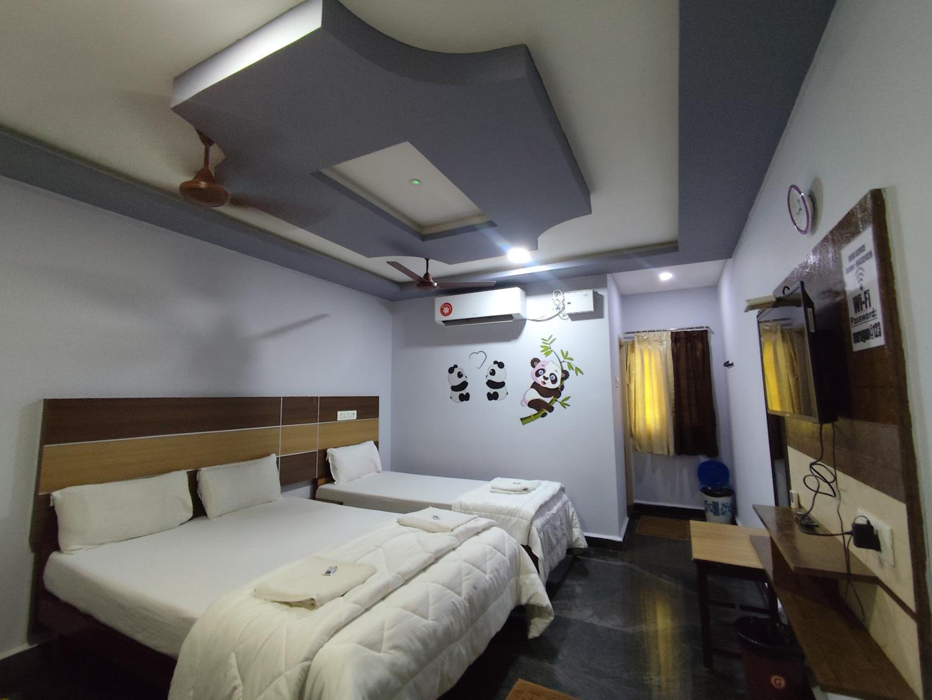 Deluxe Triple Room - Photo 4