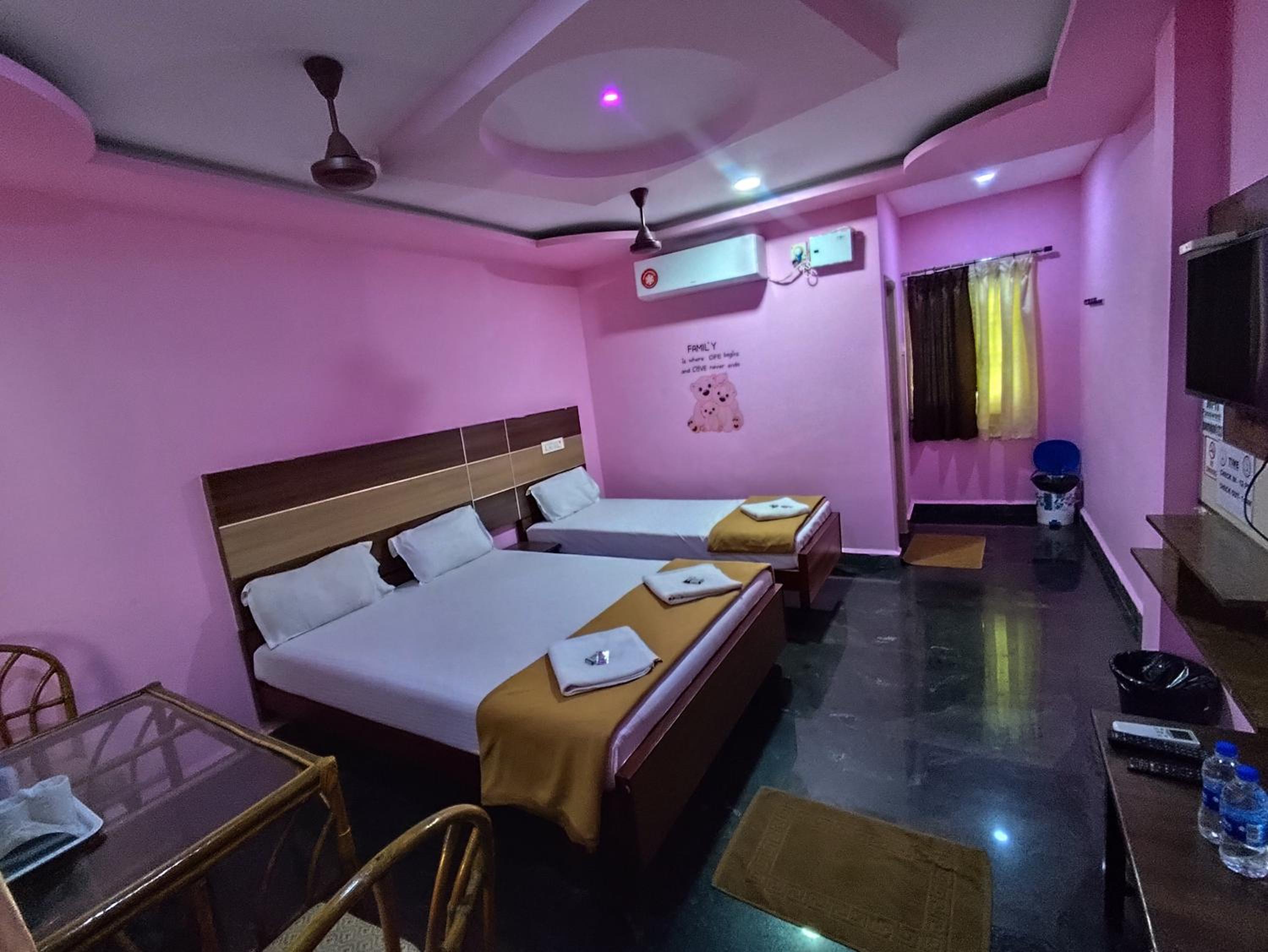 Deluxe Triple Room - Photo 2