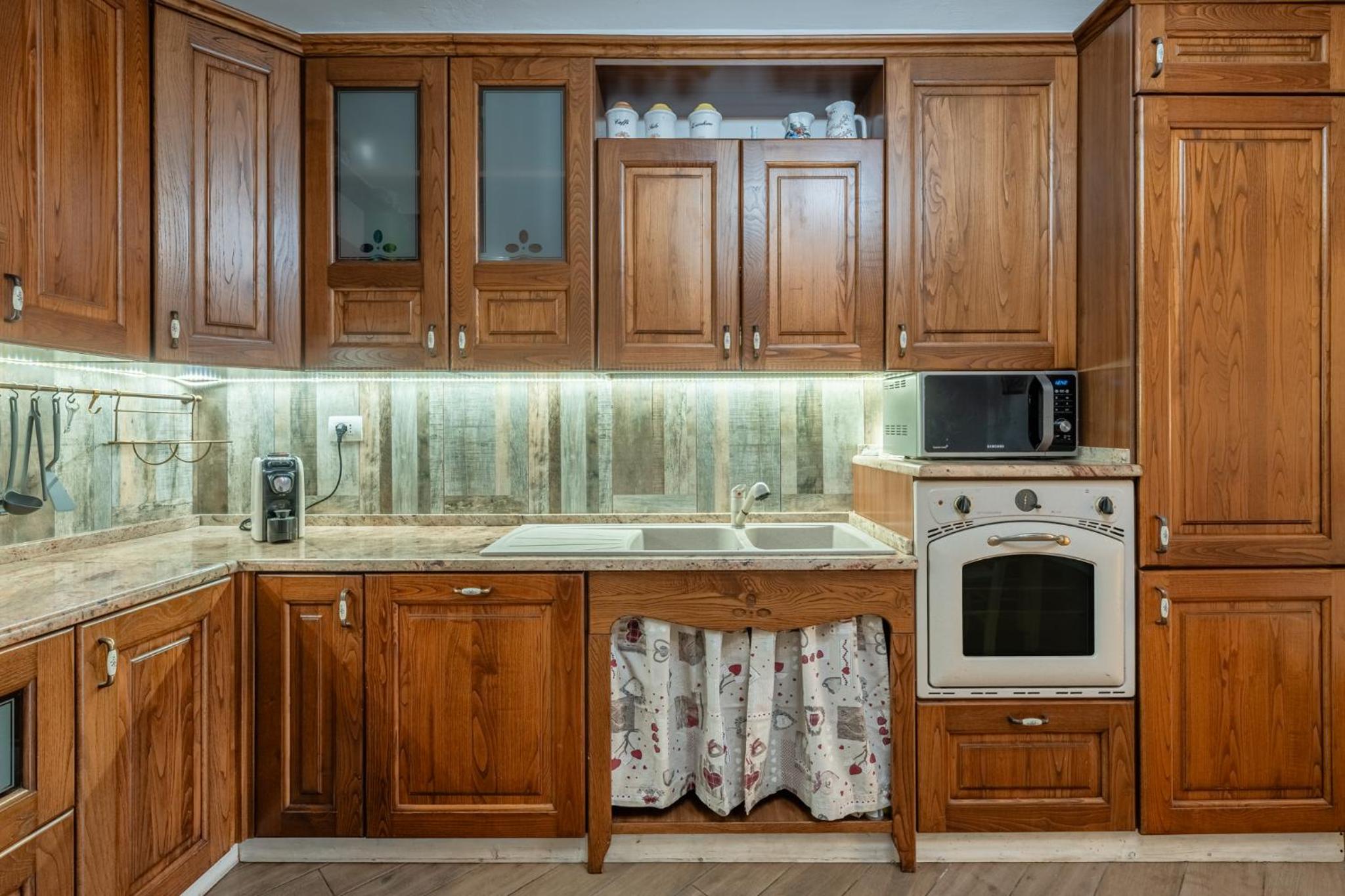 Superior One-Bedroom Apartment photo 3