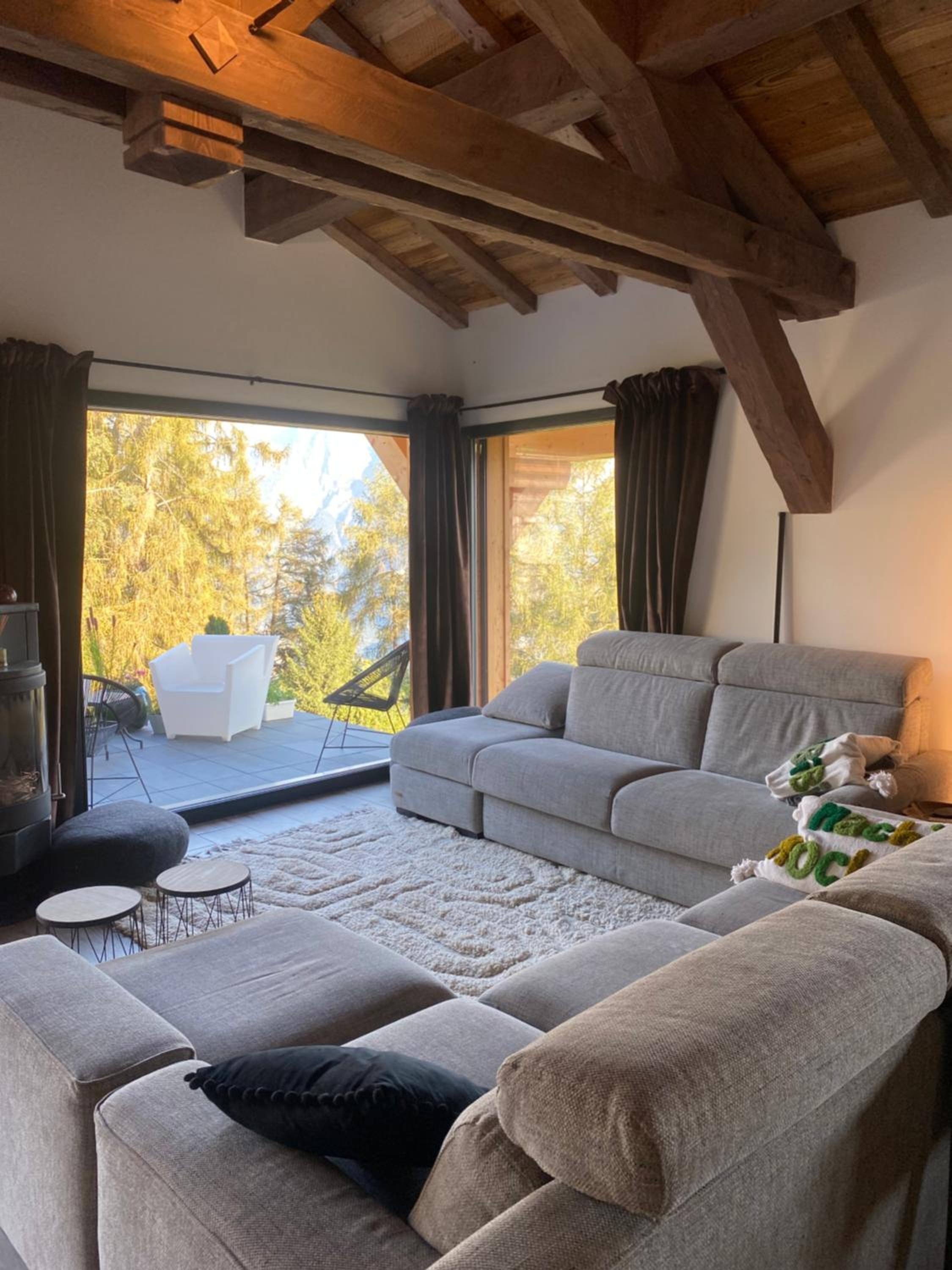 Three-Bedroom Chalet photo 3
