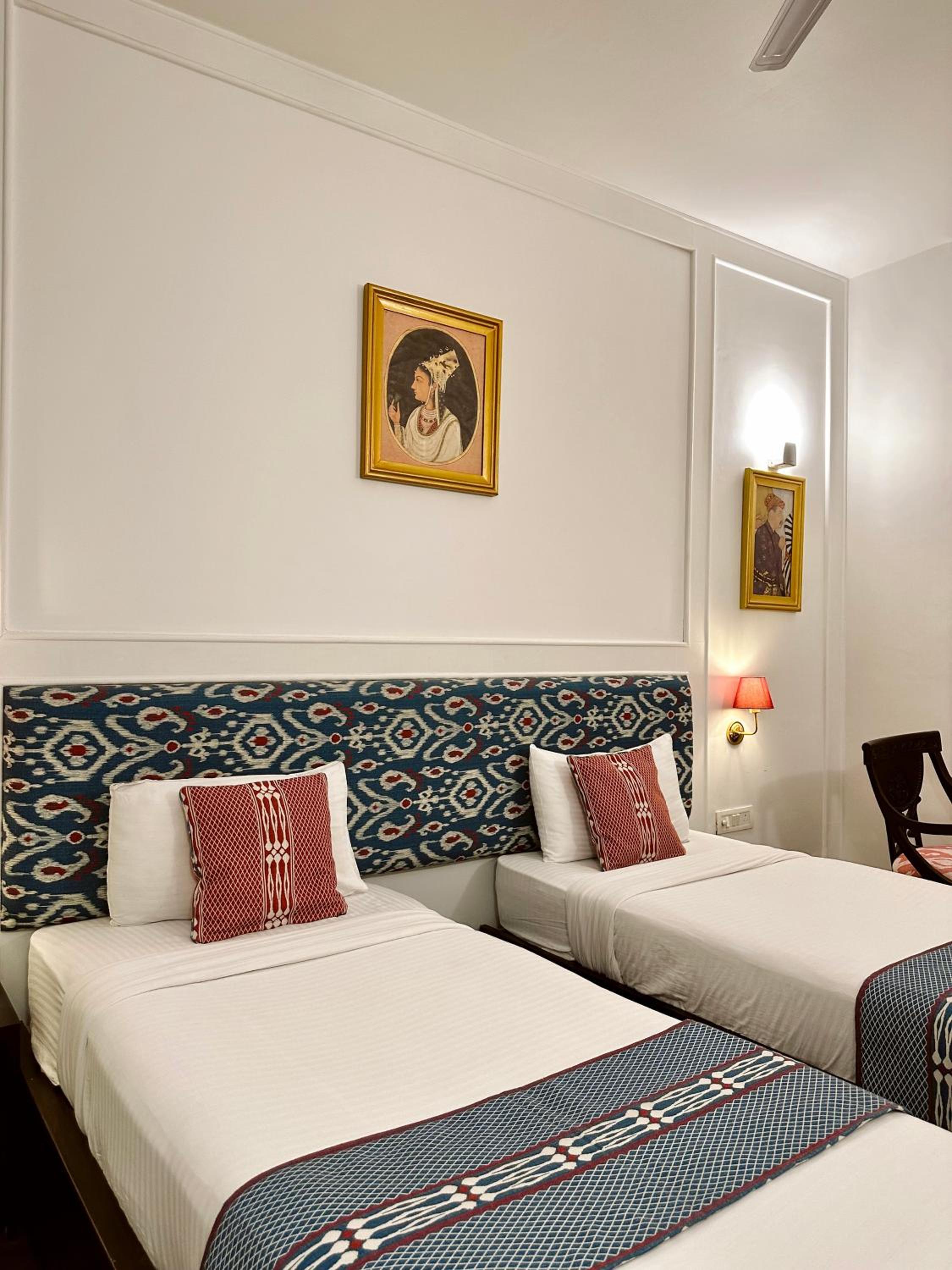 Deluxe Twin Room - Photo 3