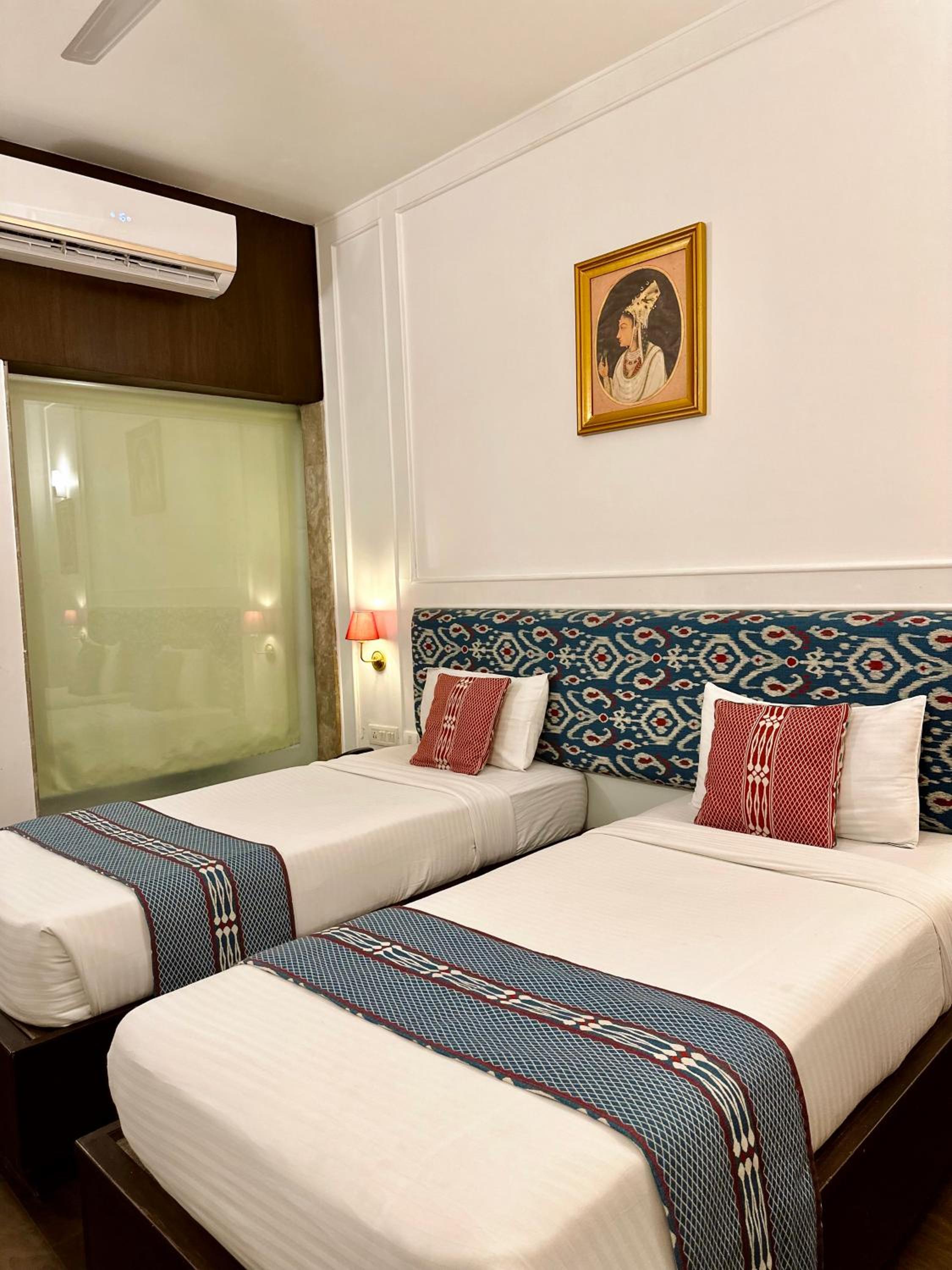 Deluxe Twin Room - Photo 5