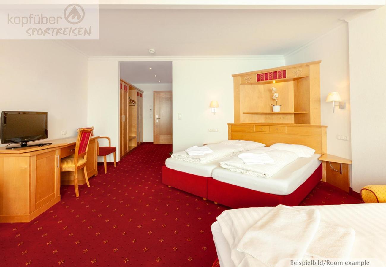 Large Double Room photo 3