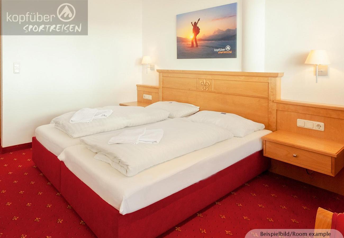 Junior Suite with Balcony photo 3