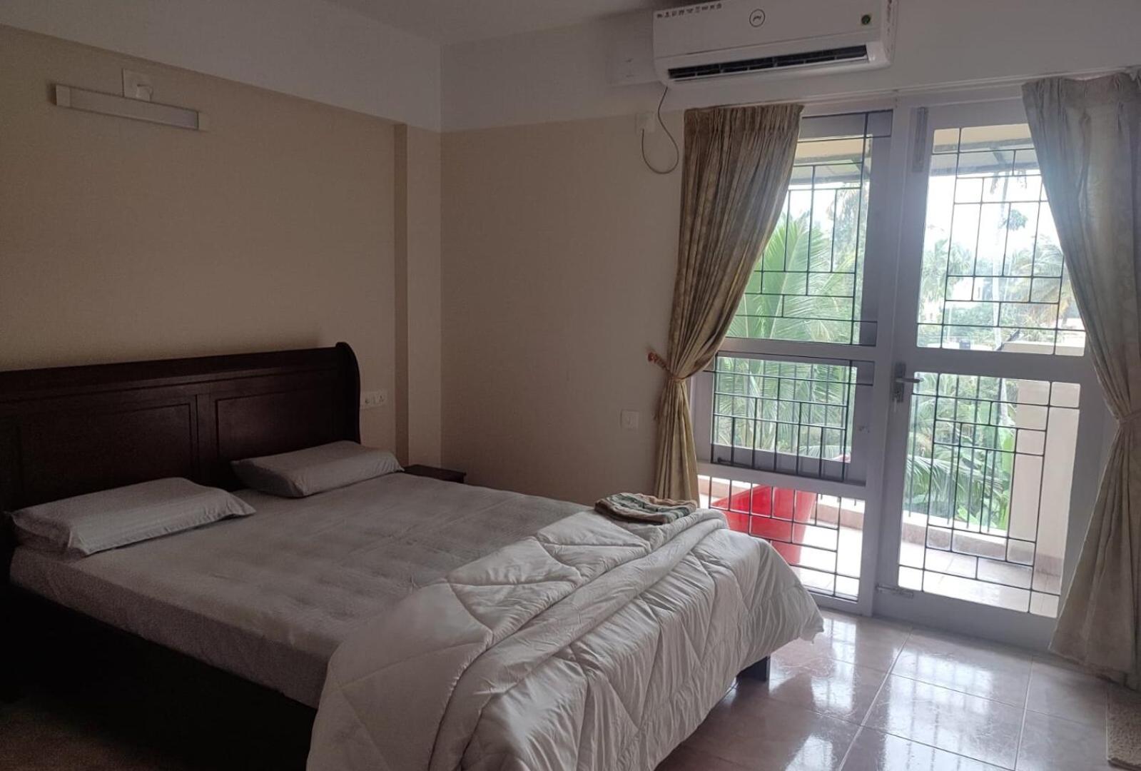 Three-Bedroom Apartment With Balcony