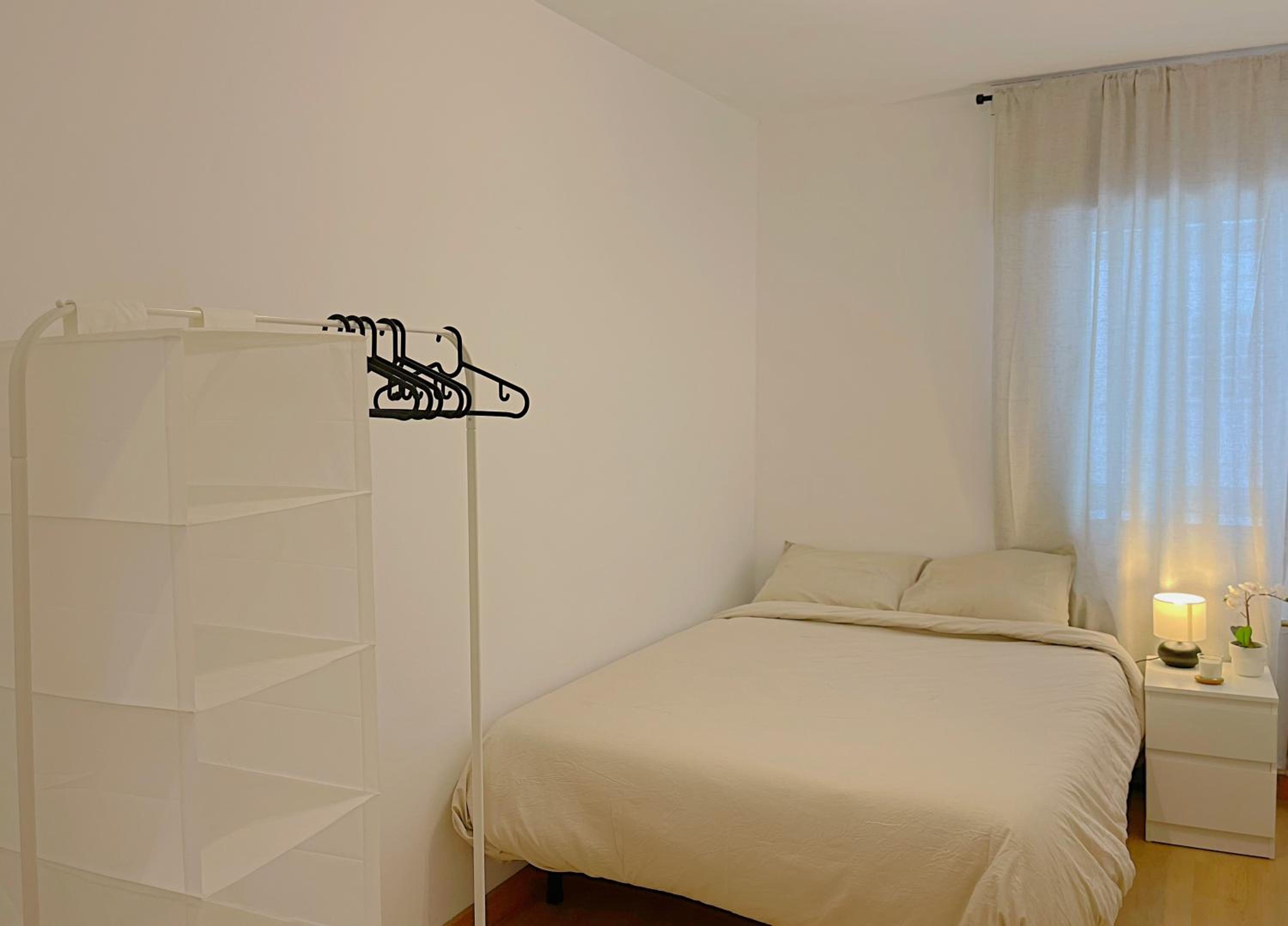 Three-Bedroom Apartment photo 3