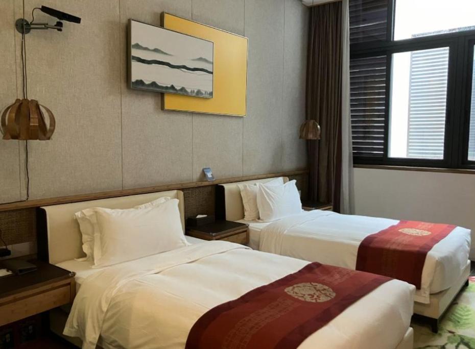 Small Twin Room