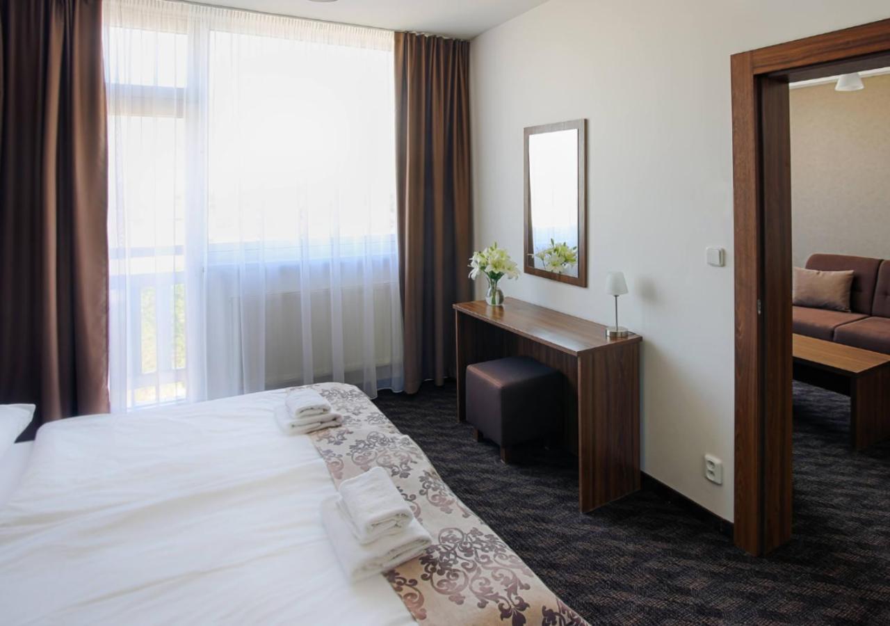 Apartment with free access to the pool - Photo 2