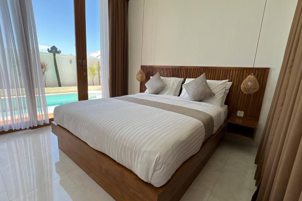 Three-Bedroom Villa photo 1