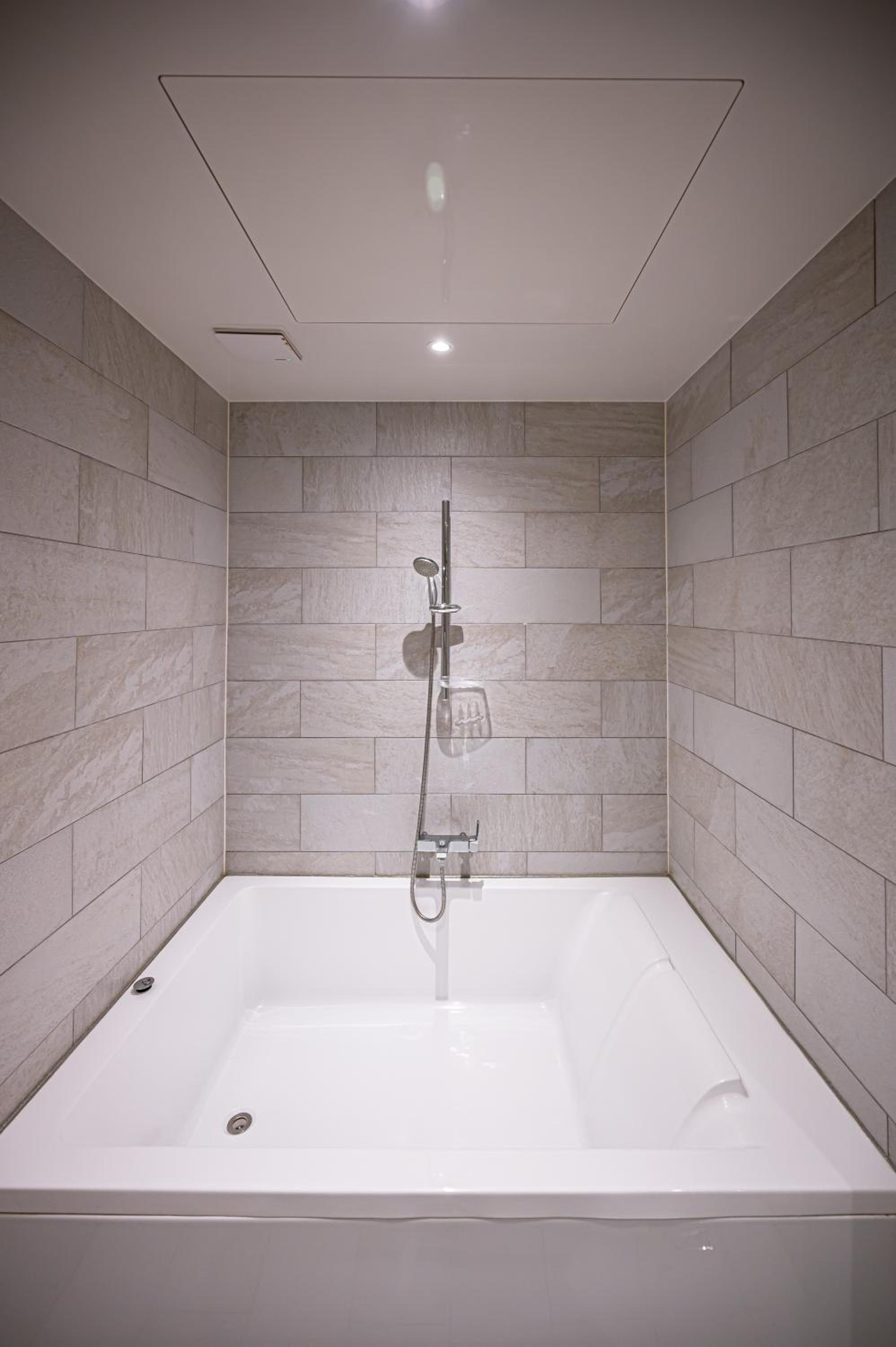 King Suite photo 2