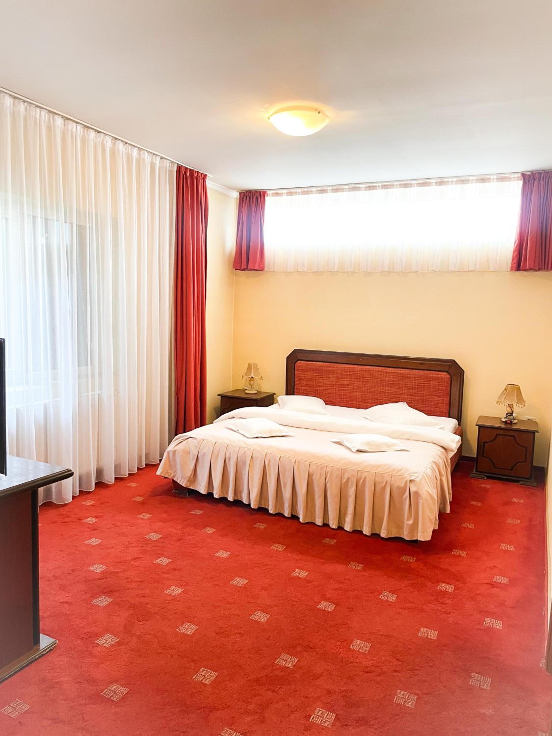 Economy Single Room