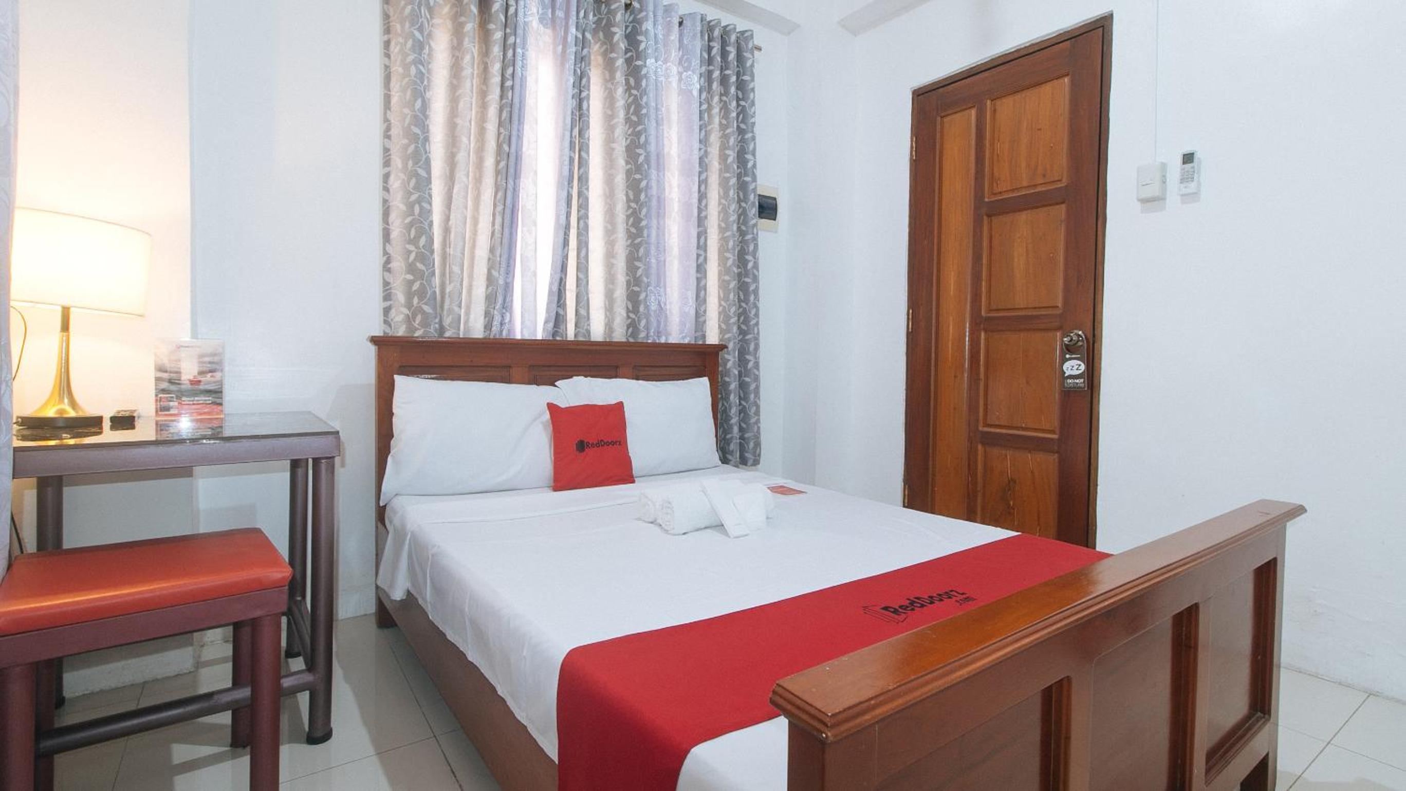 Double Room - Photo 4
