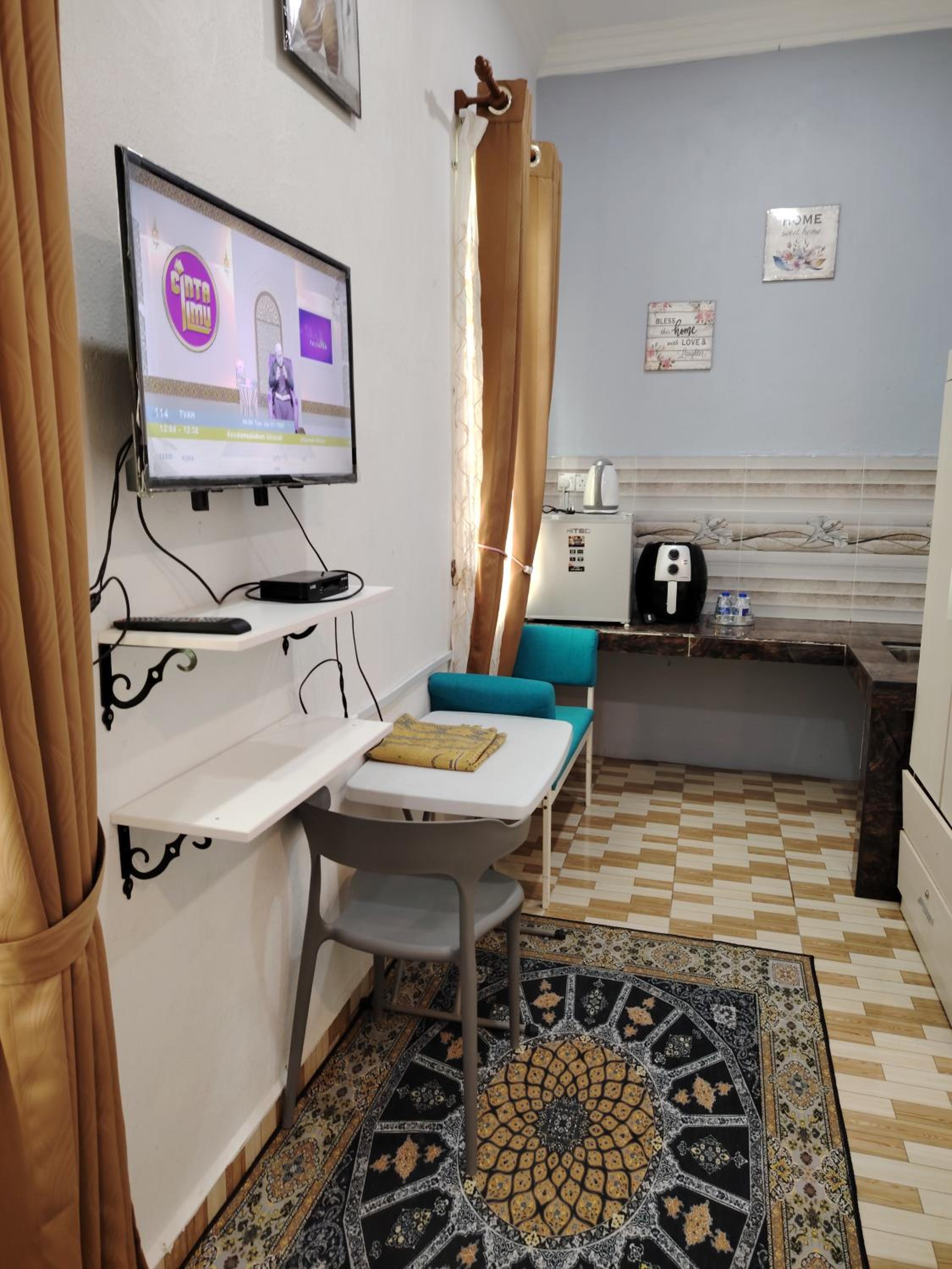 Double Room with Private Bathroom photo 1