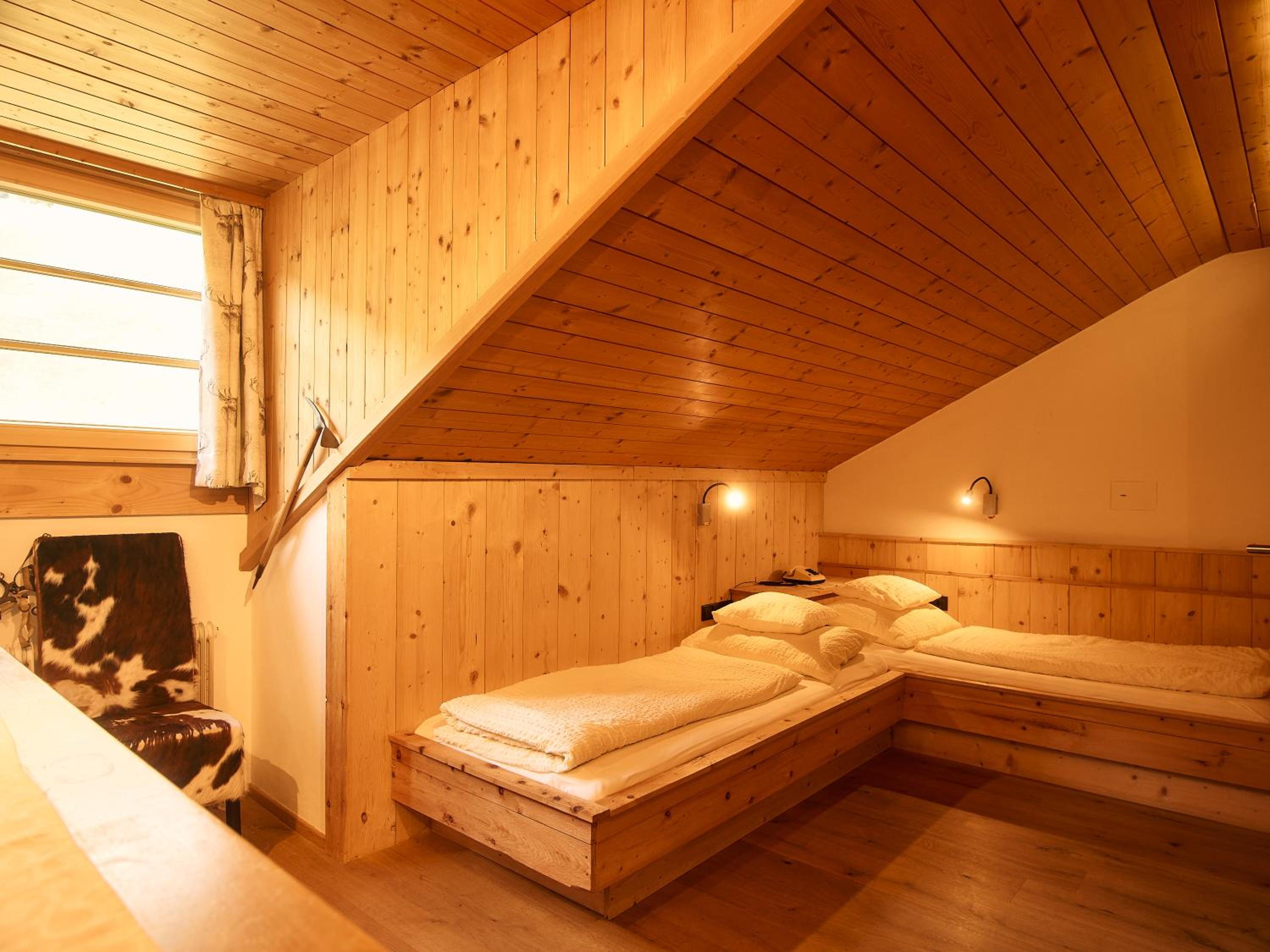 Twin Room - Photo 10
