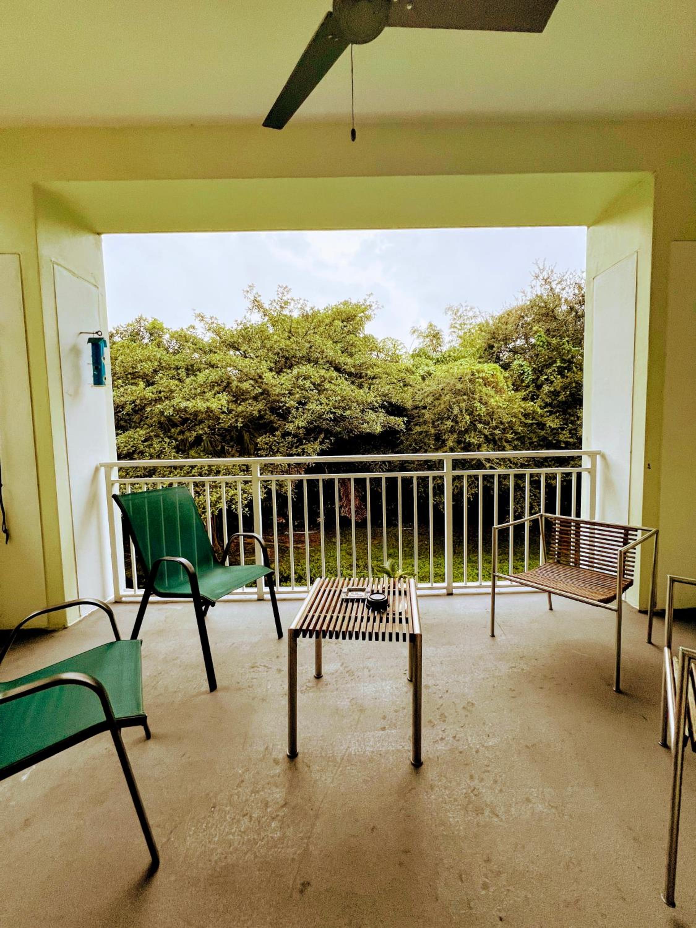 Apartment with View and Balcony photo 2