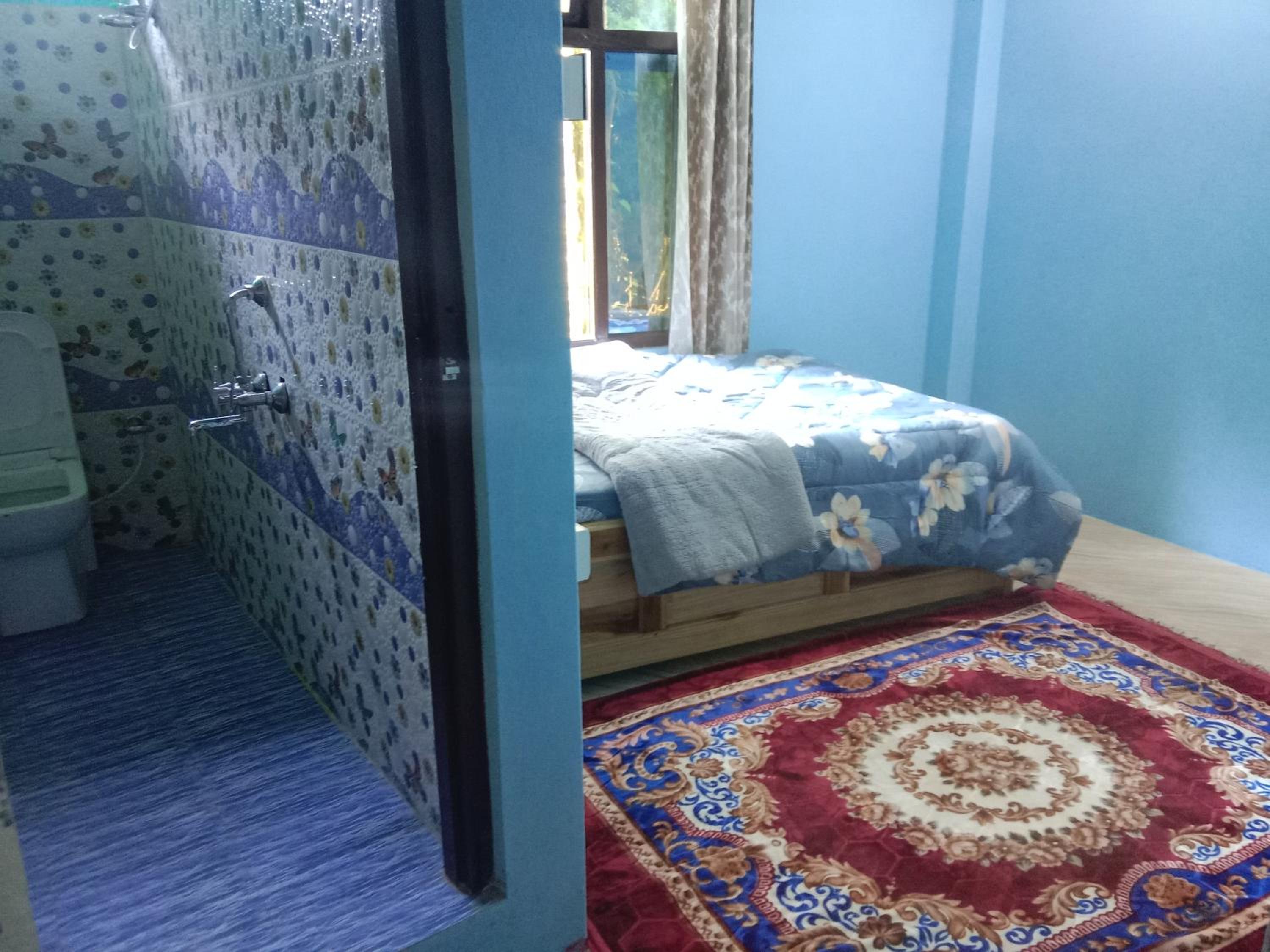 Double Room With Private Bathroom photo 3