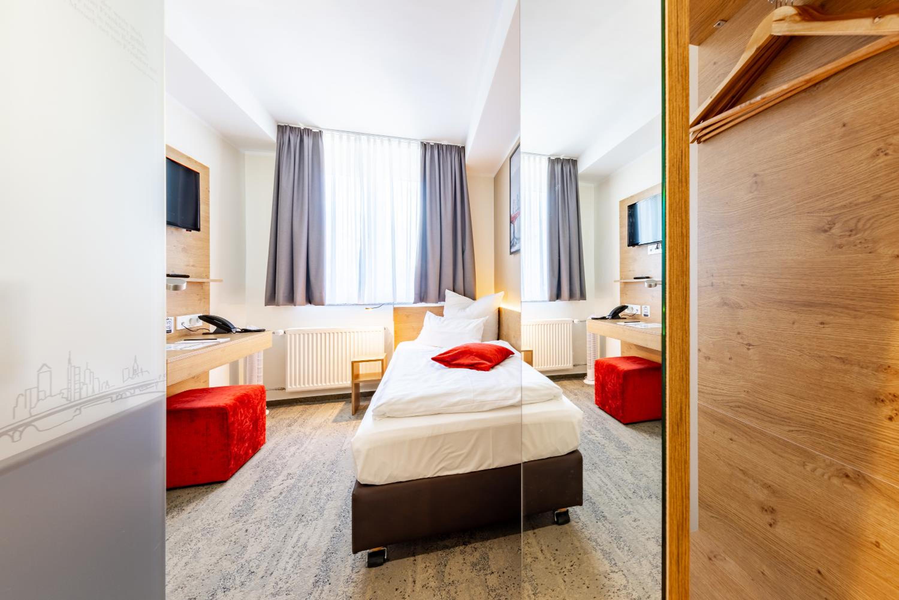 Standard Single Room photo 1