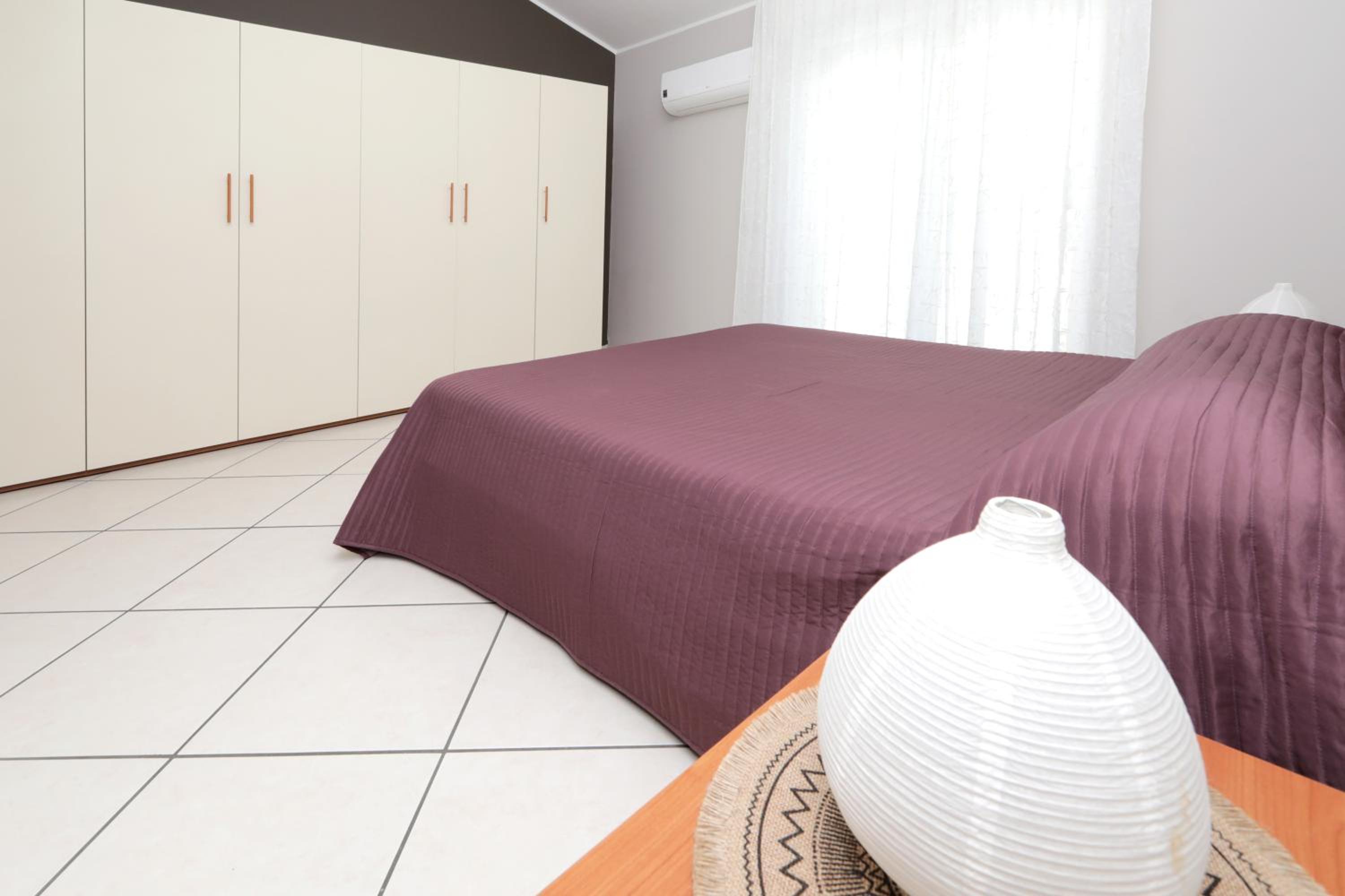 Two-Bedroom Apartment - Annex with Street Level Entrance