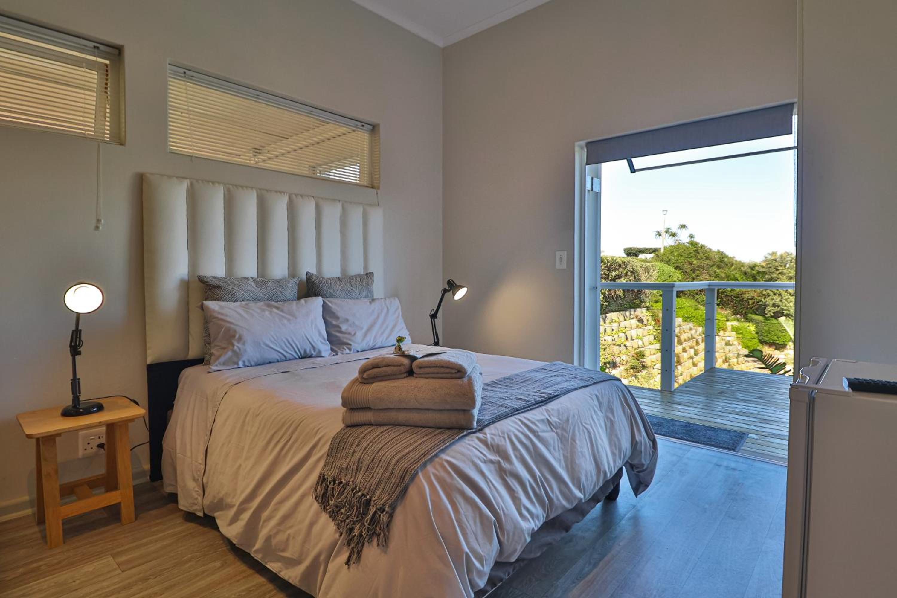 Studio with Sea View - Photo 24
