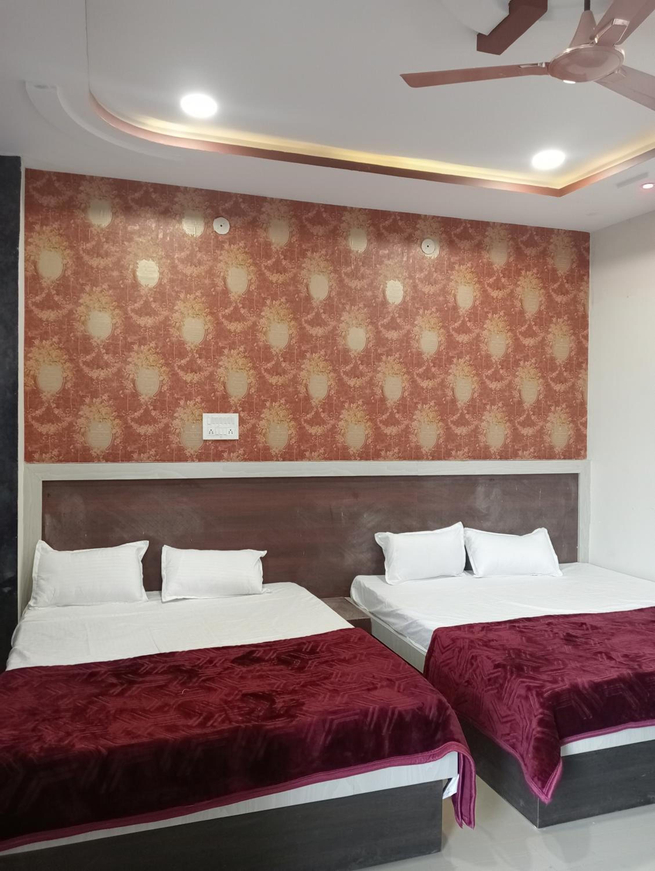 Deluxe Quadruple Room photo 2