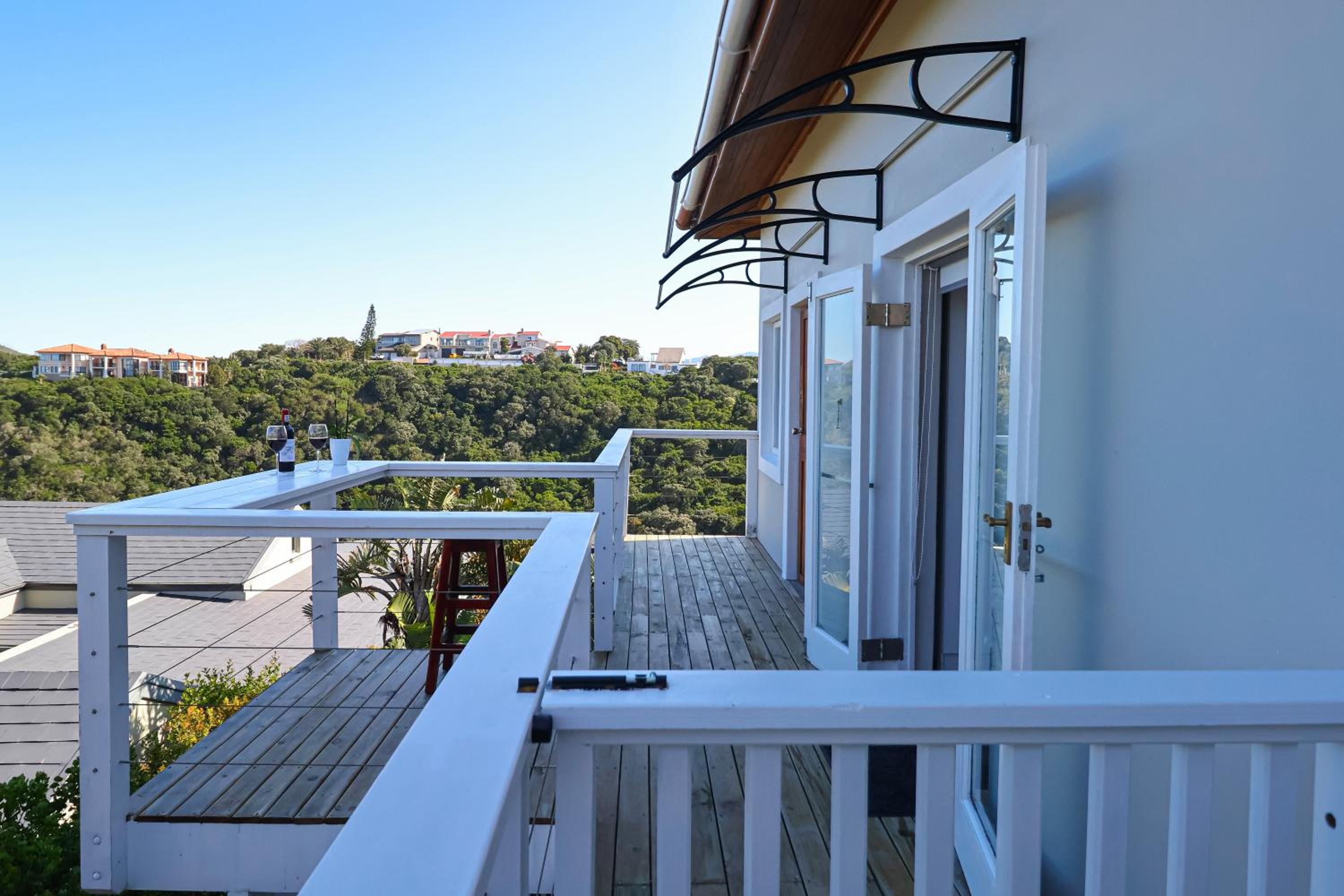 Studio with Sea View - Photo 8