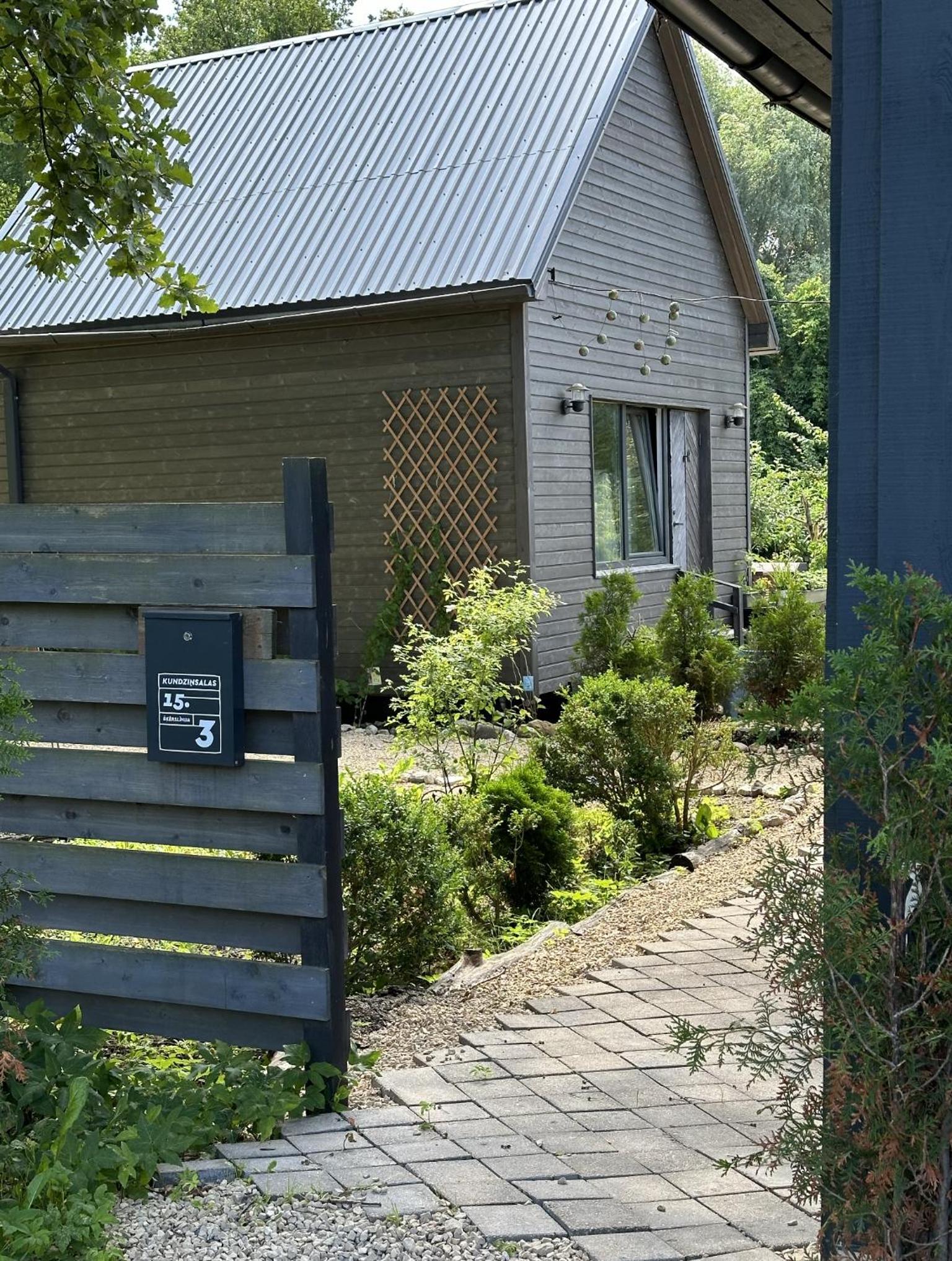 One-Bedroom House - Photo 30