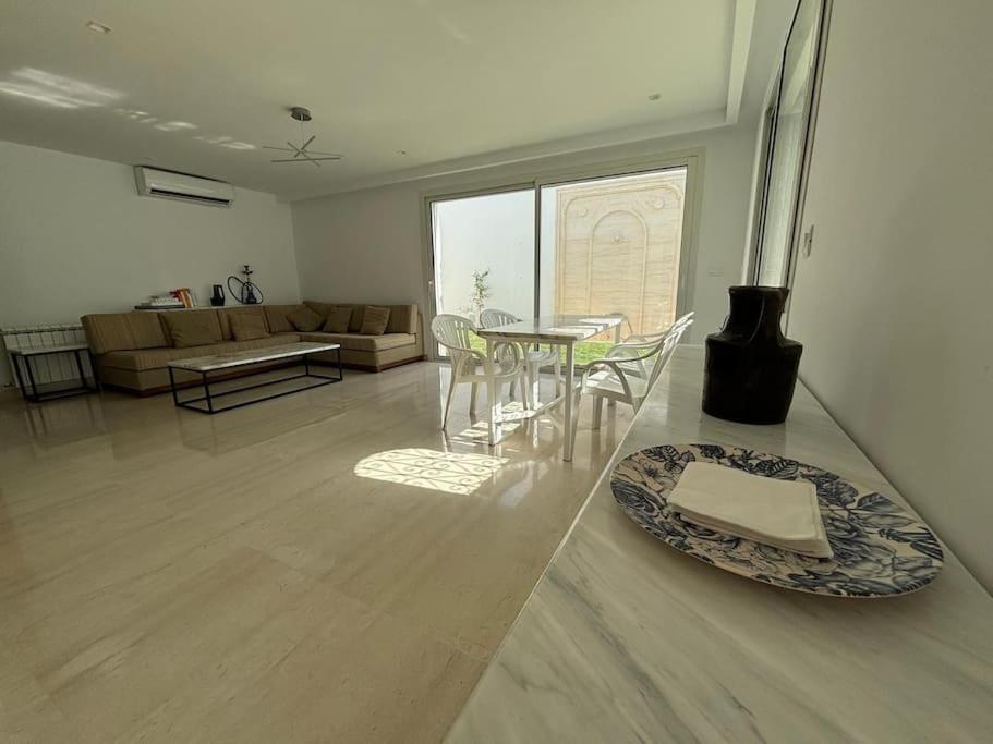 Three-Bedroom Villa photo 1
