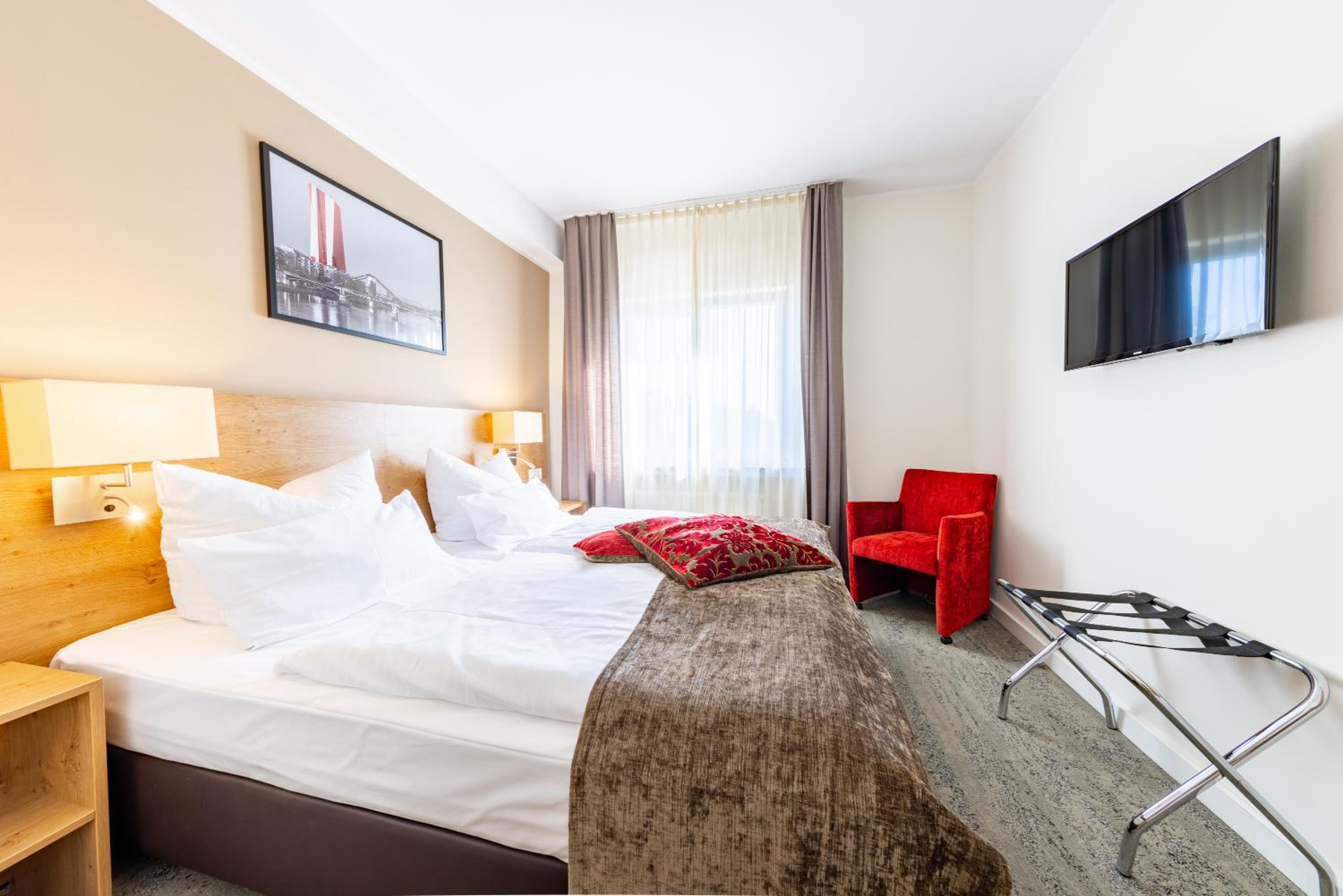 Standard Double Room - Photo 1