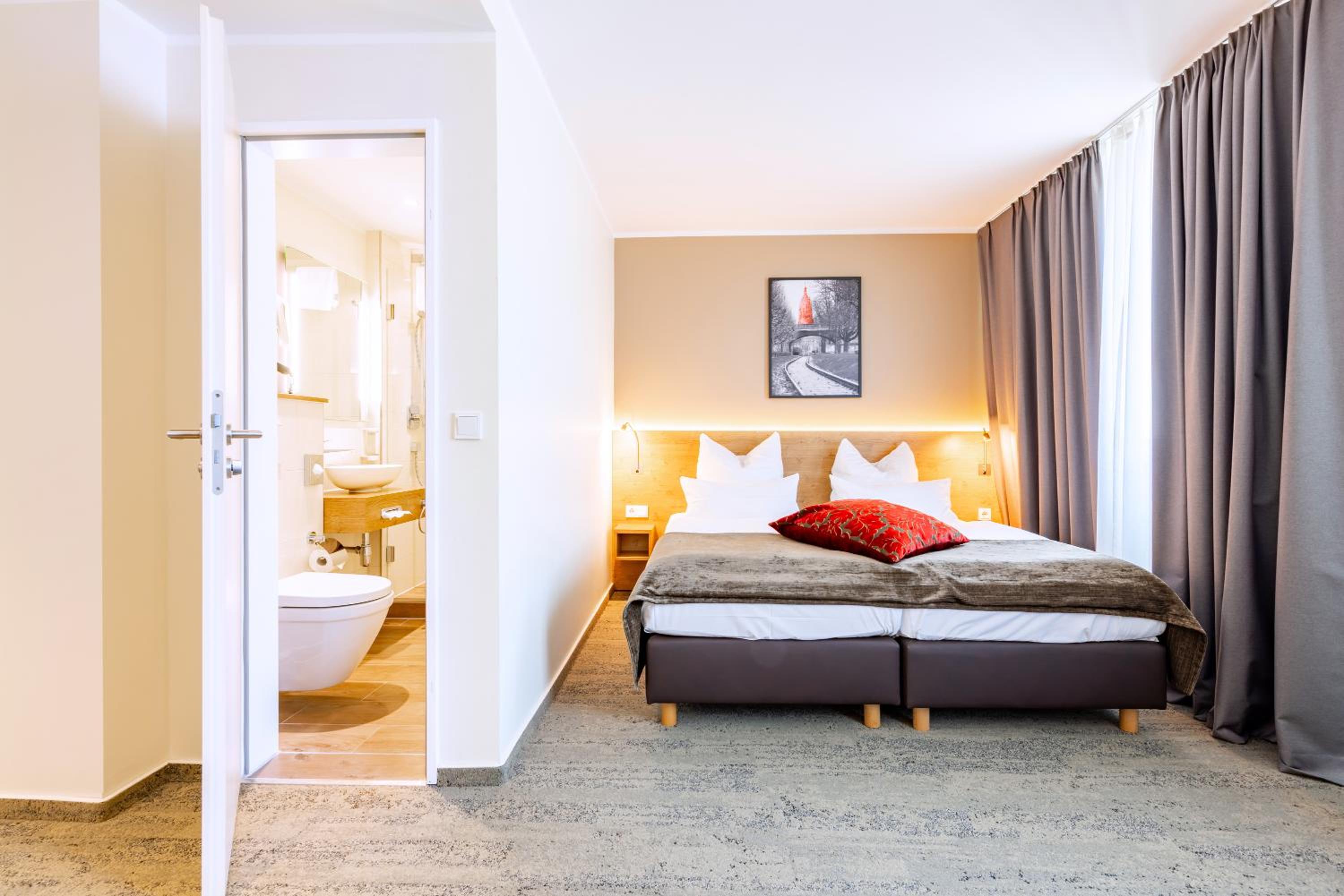 Superior Double Room - Photo 2