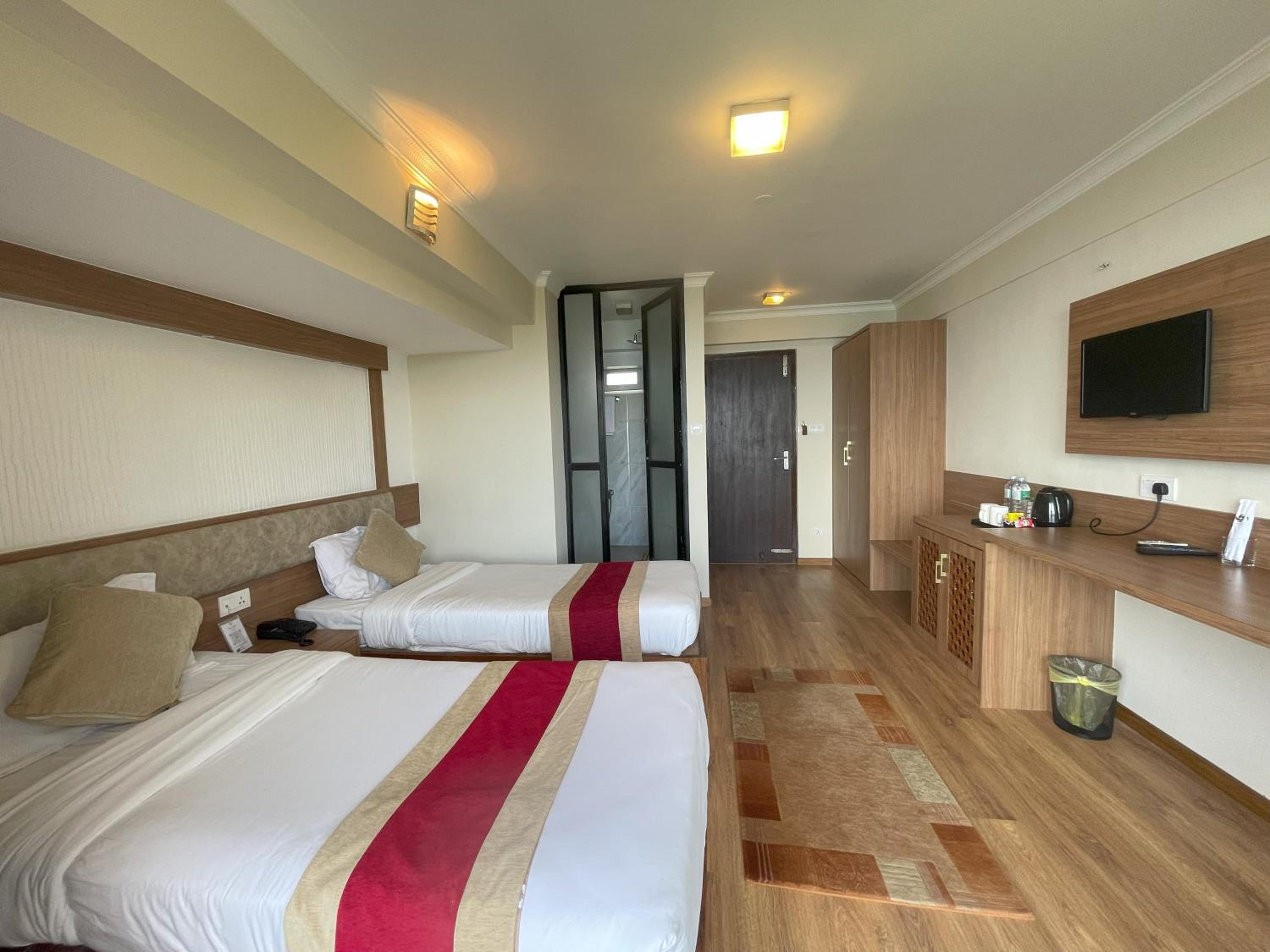 Deluxe Double or Twin Room - Photo 1