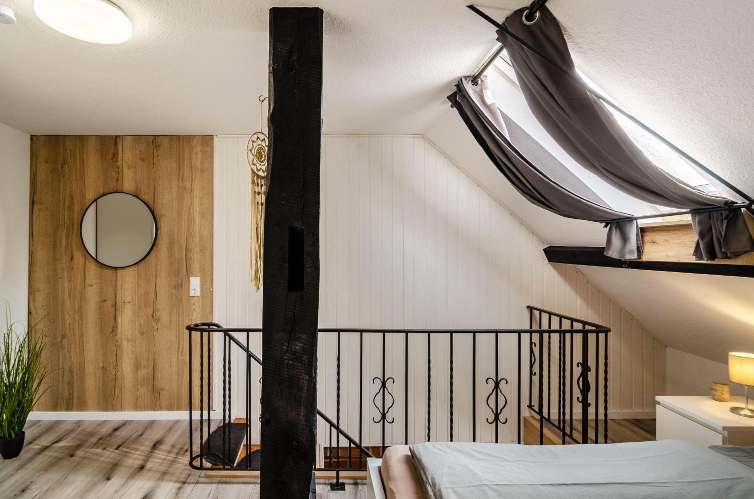 Two-Bedroom Deluxe Apartment with Garden View photo 2