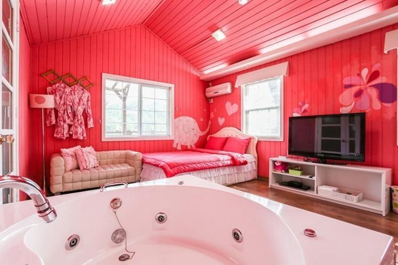 Double Room - Photo 5