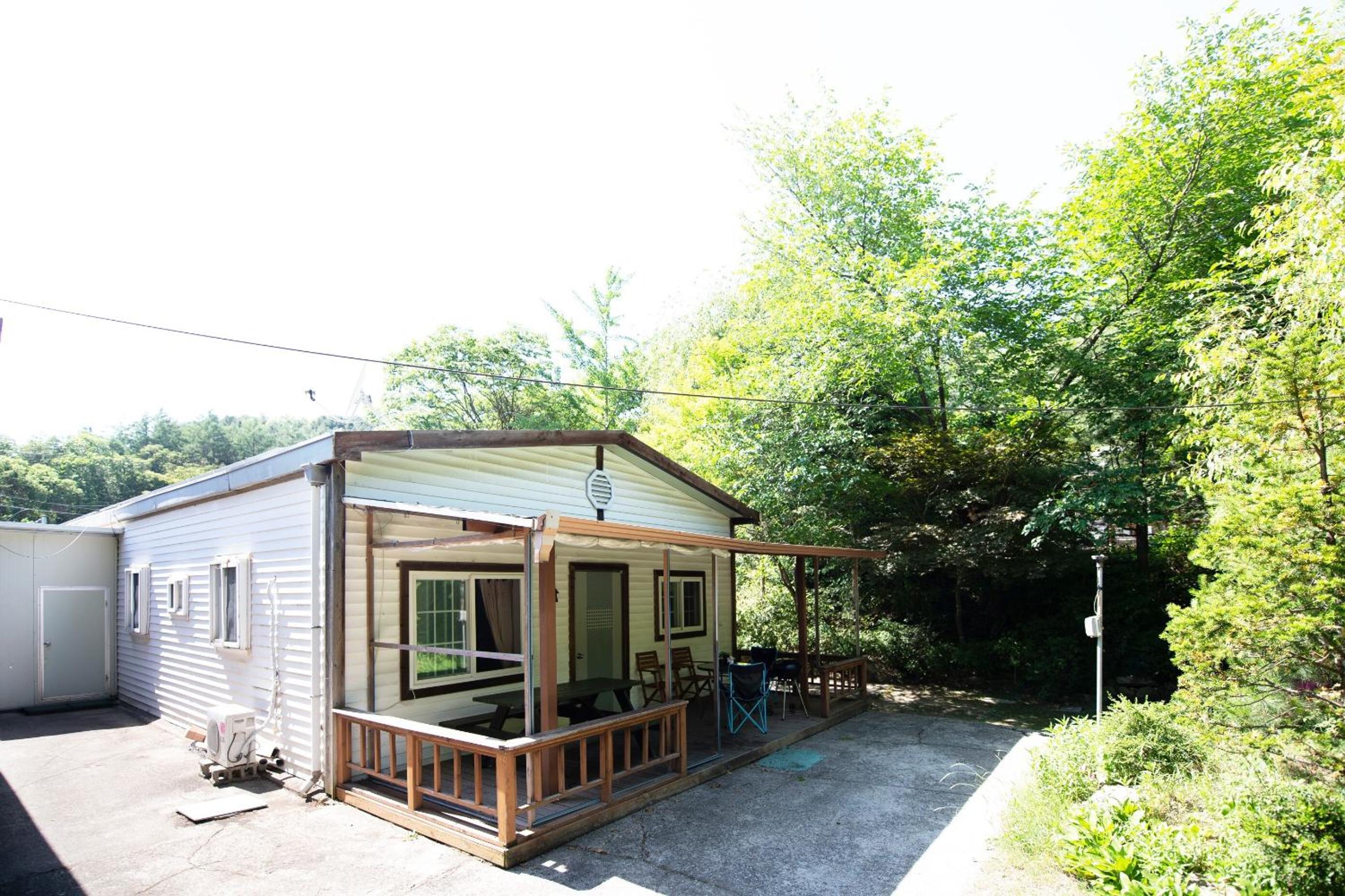 Quadruple Room - Photo 8