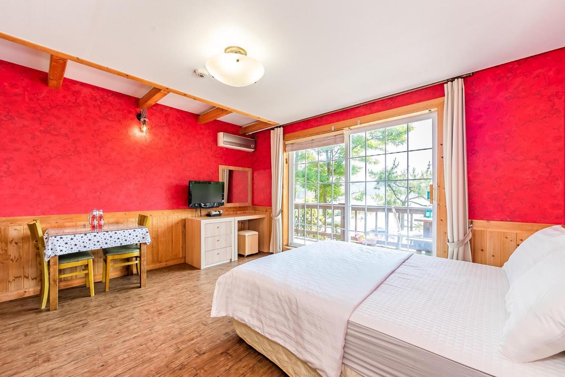 Double Room 2 photo 2