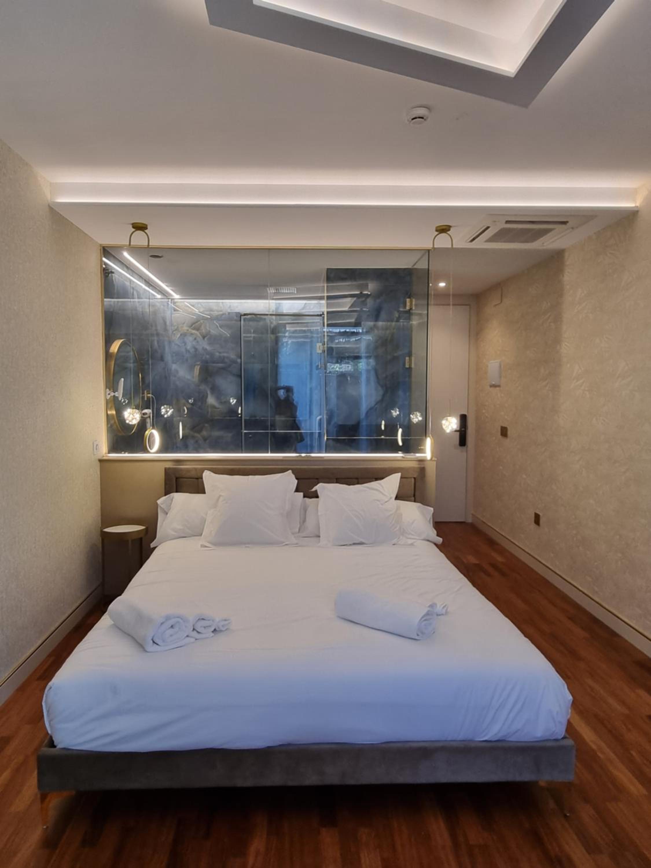 Deluxe Double Room with Garden View