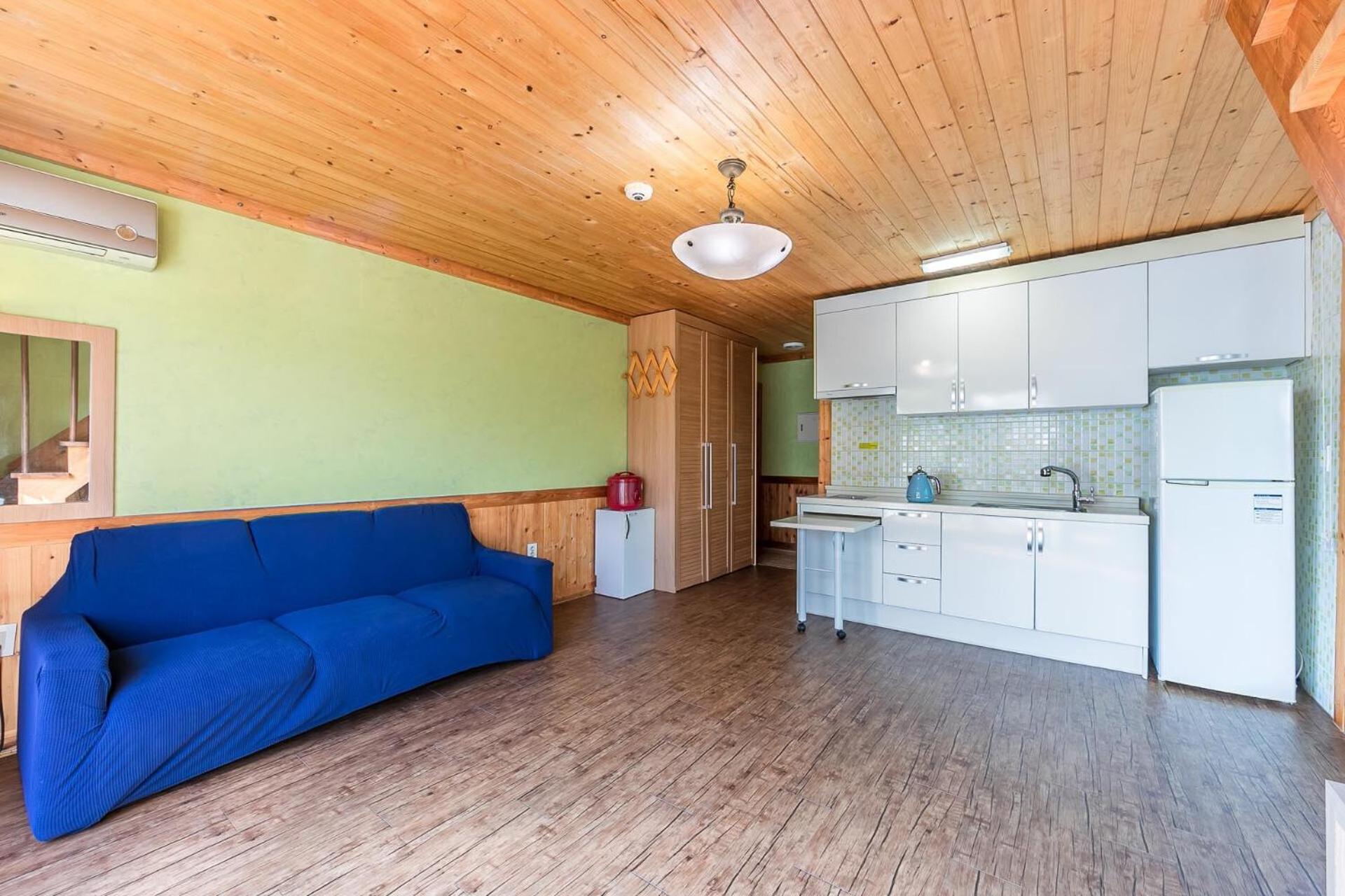 quadruple room 2 photo 2
