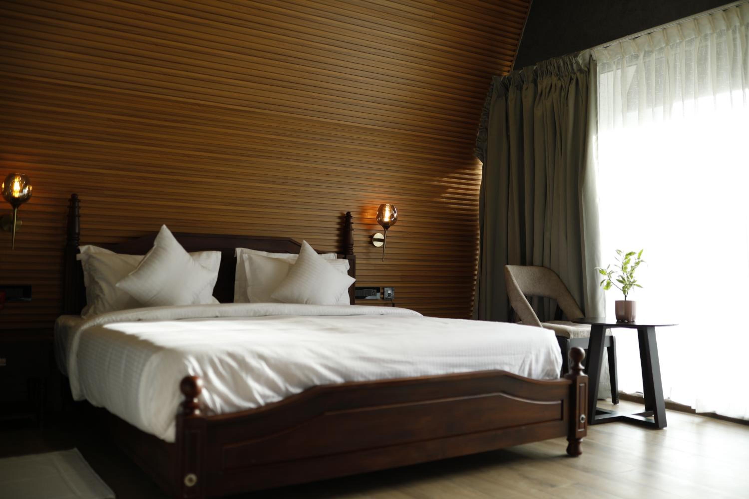 Double Room with Pool View photo 2