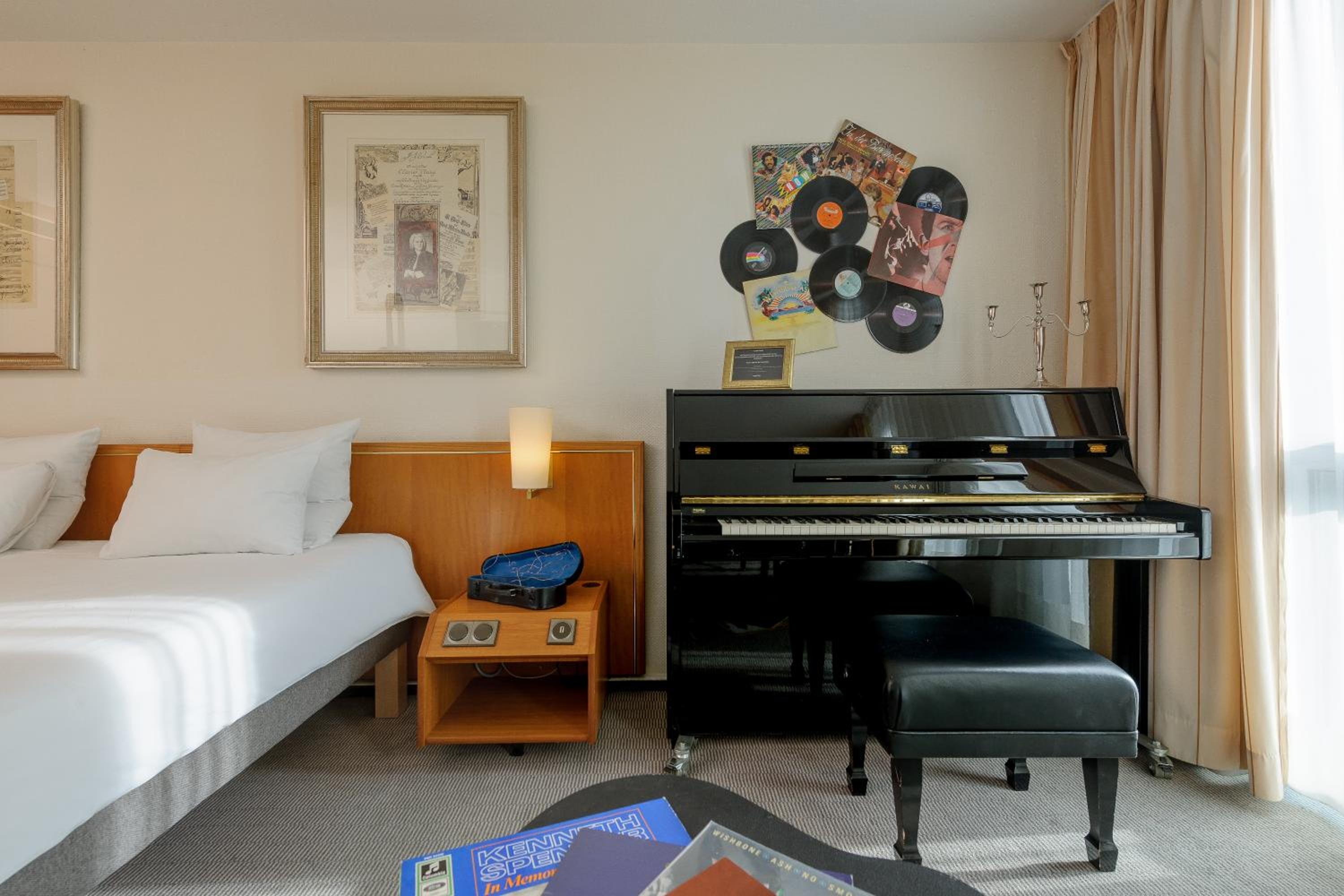 MyRoom by Lisa &amp; Katja: music on, world off! - Photo 10