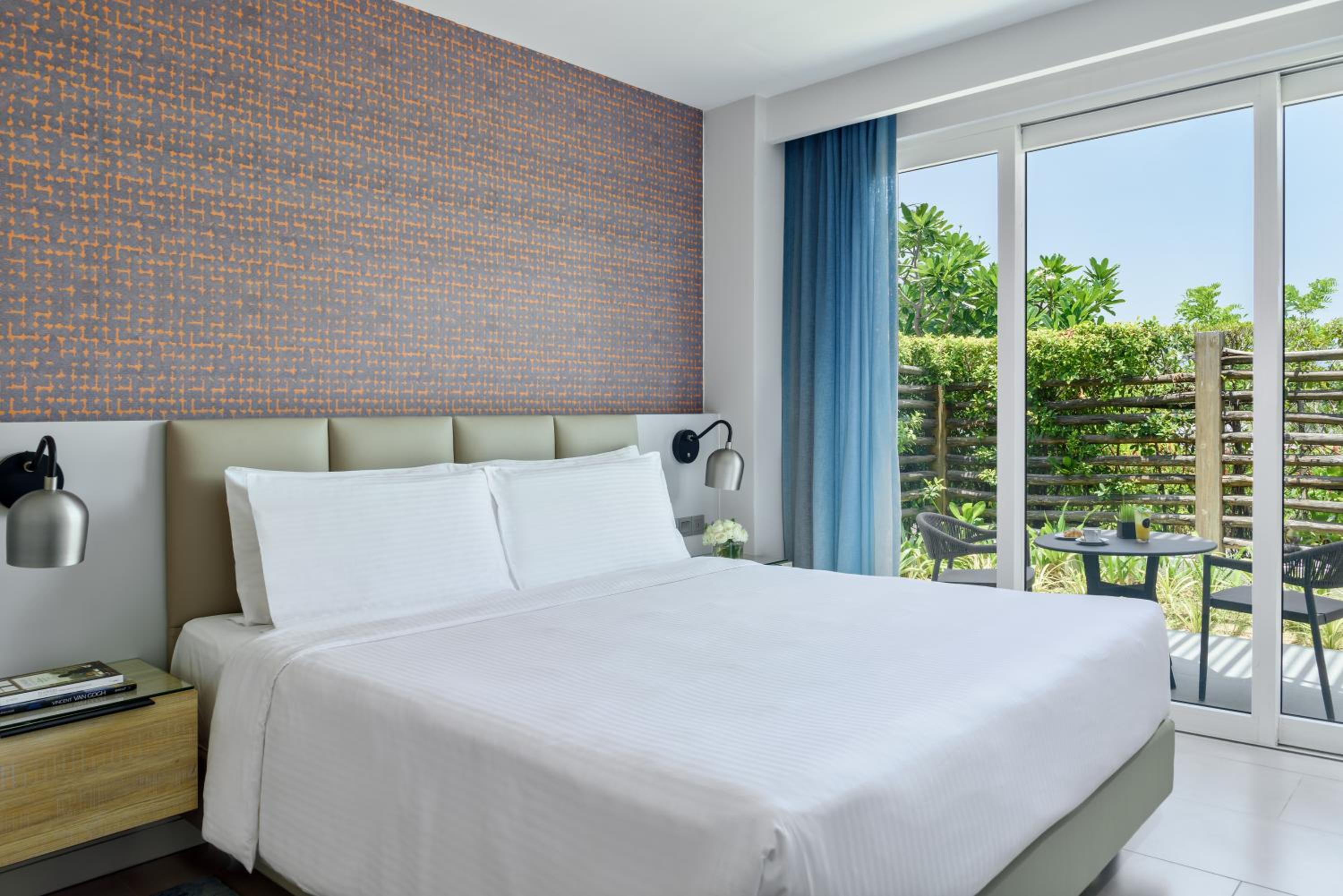 3 Bedrooms Villa, Private Pool, Ocean View - 2 Kings & 1 Twin - Photo 2