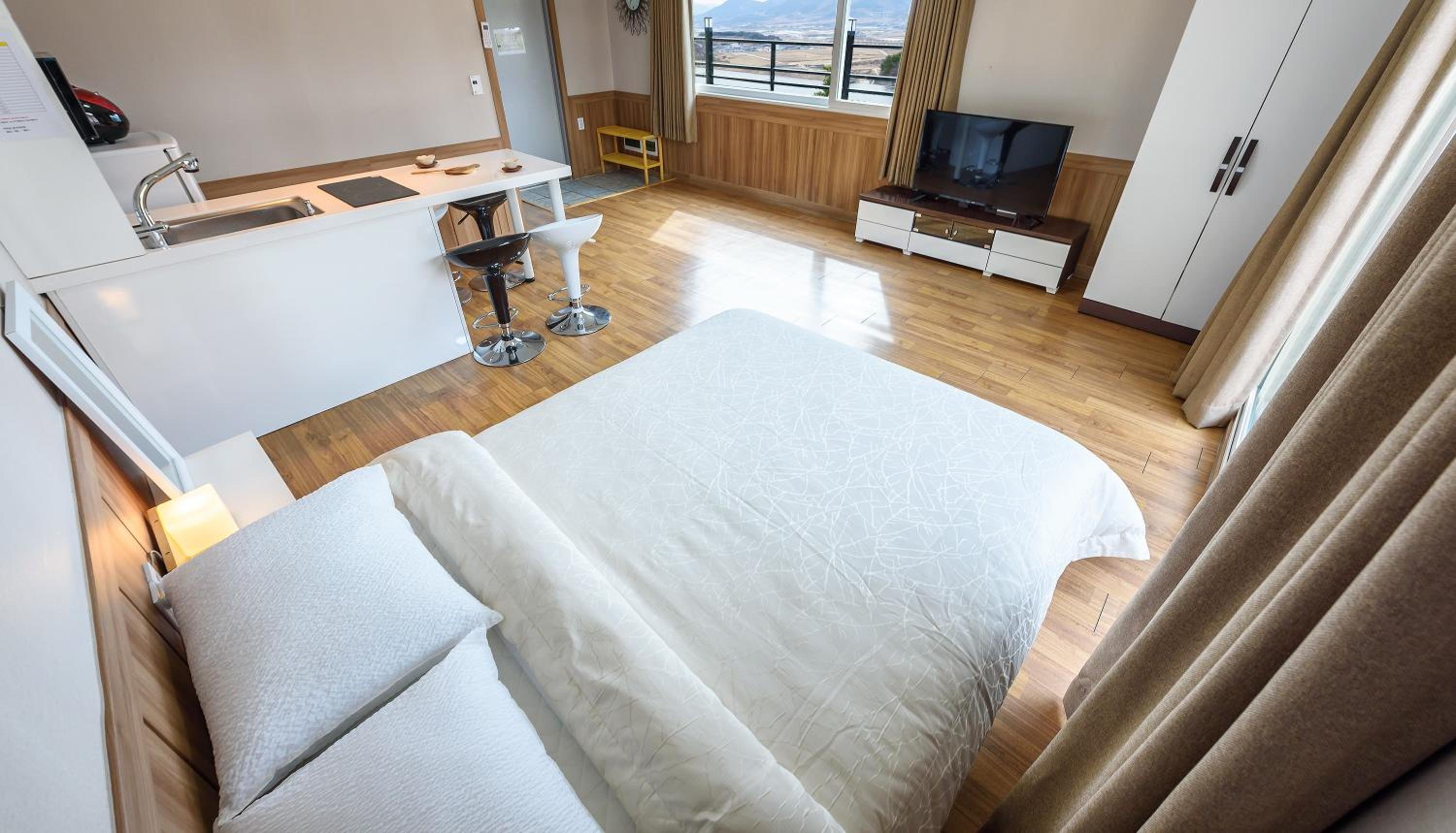 Double Room - Photo 1